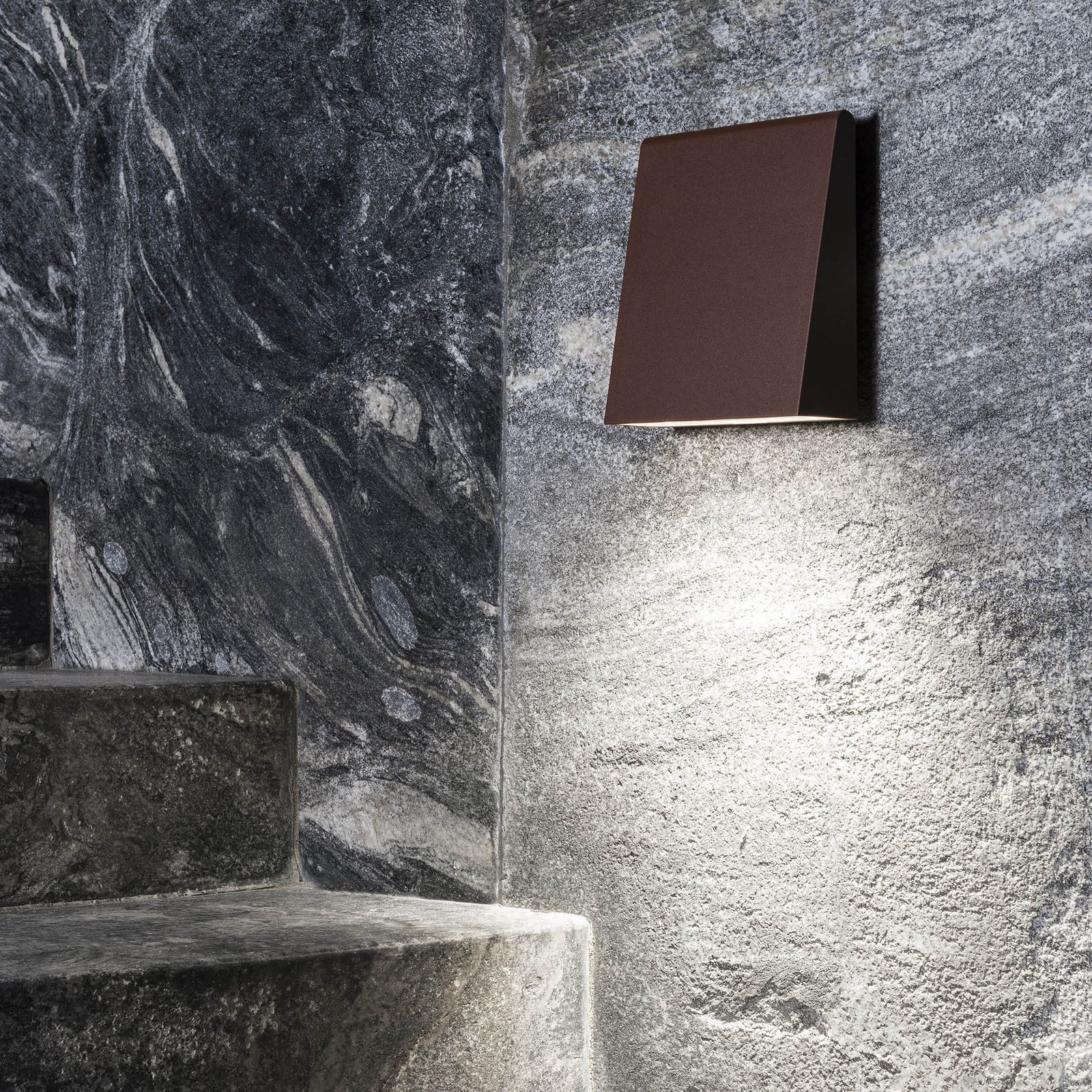 Cuneo LED-Außenwandleuchte, rost - Artemide