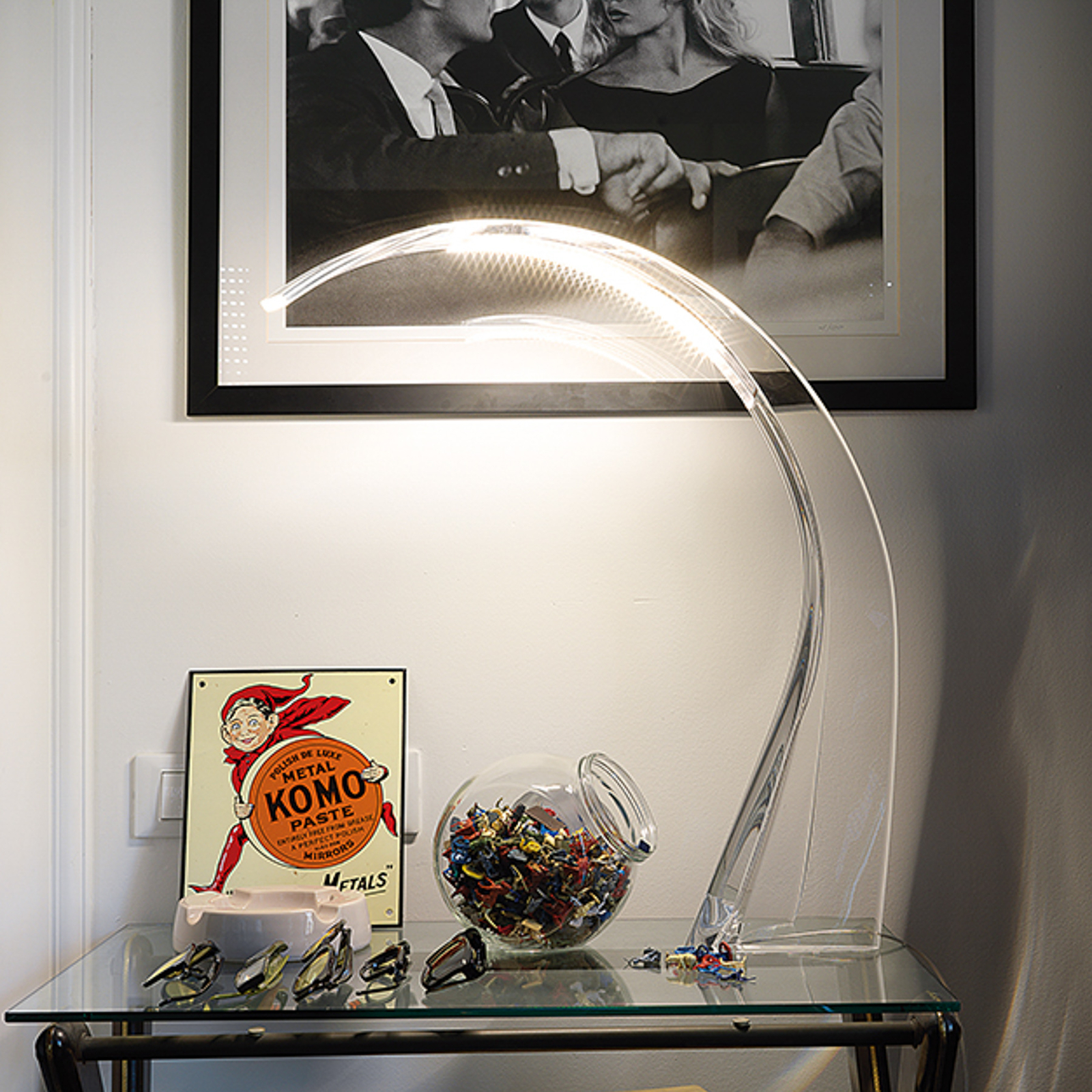 Kartell Taj - LED galda lampa, caurspīdīga