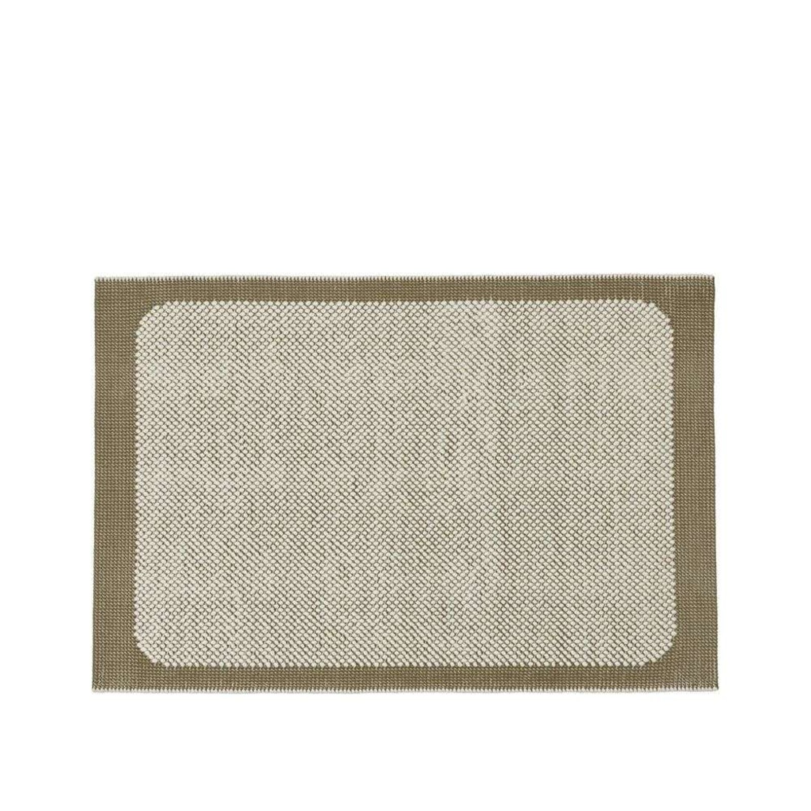 Pebble Rug 170x240 Brown Green - Muuto