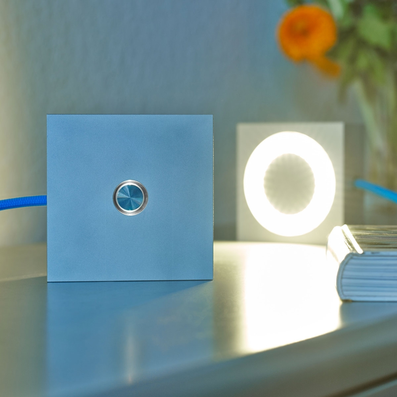 Square multipurpose lamp with LED, blue cable