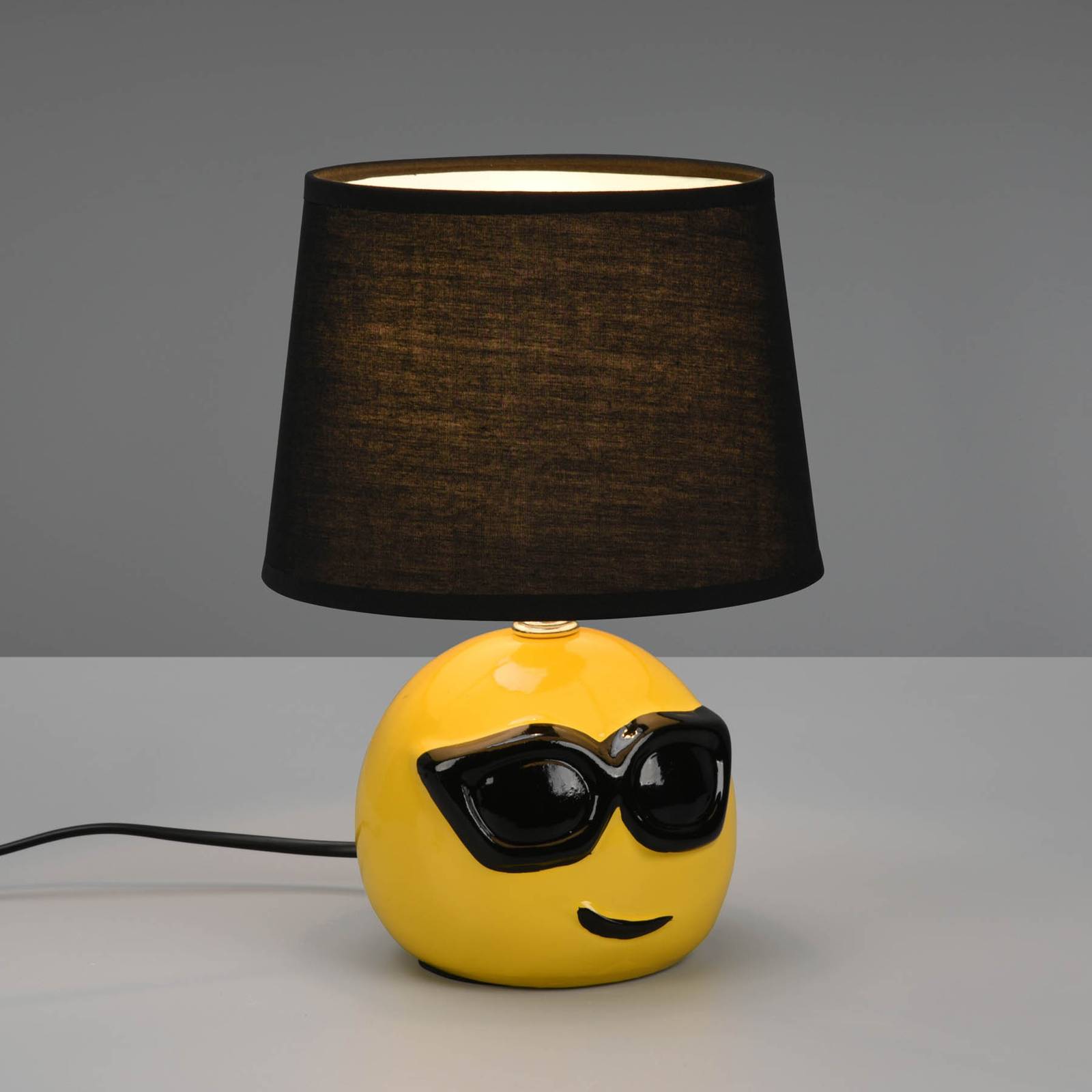 Coolio bordlampe med smiley sort stofskærm