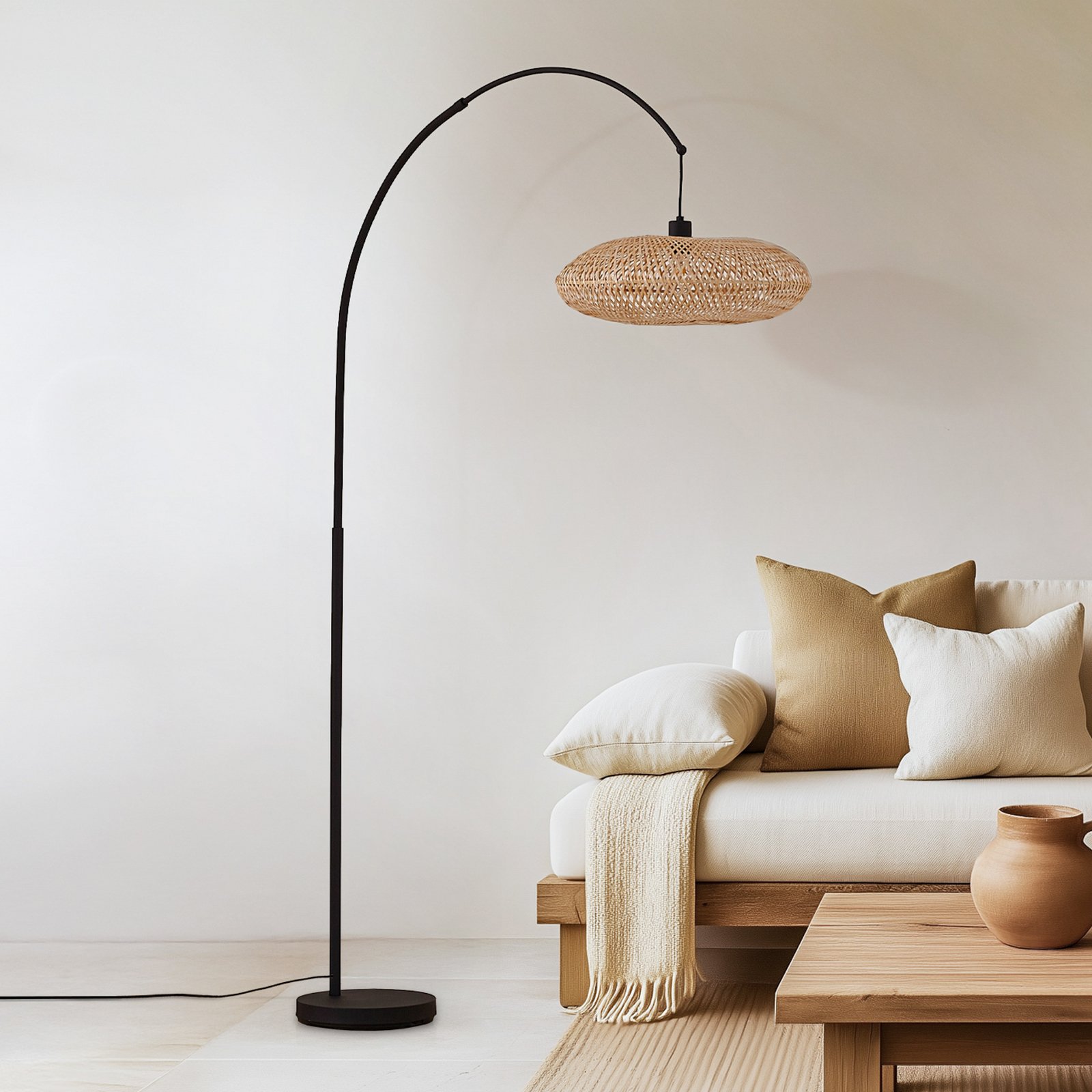 Solvian Bogenleuchte Bambus schwarz/natur - Lindby Solvian Bogenleuchte Bambus schwarz/natur - Lindby