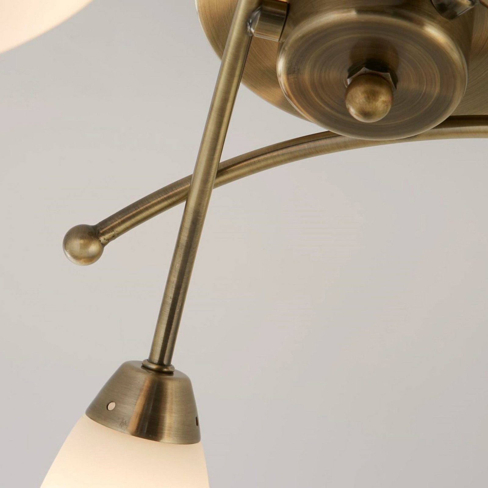 Beau plafonnier OPERA 3 lampes laiton vieilli