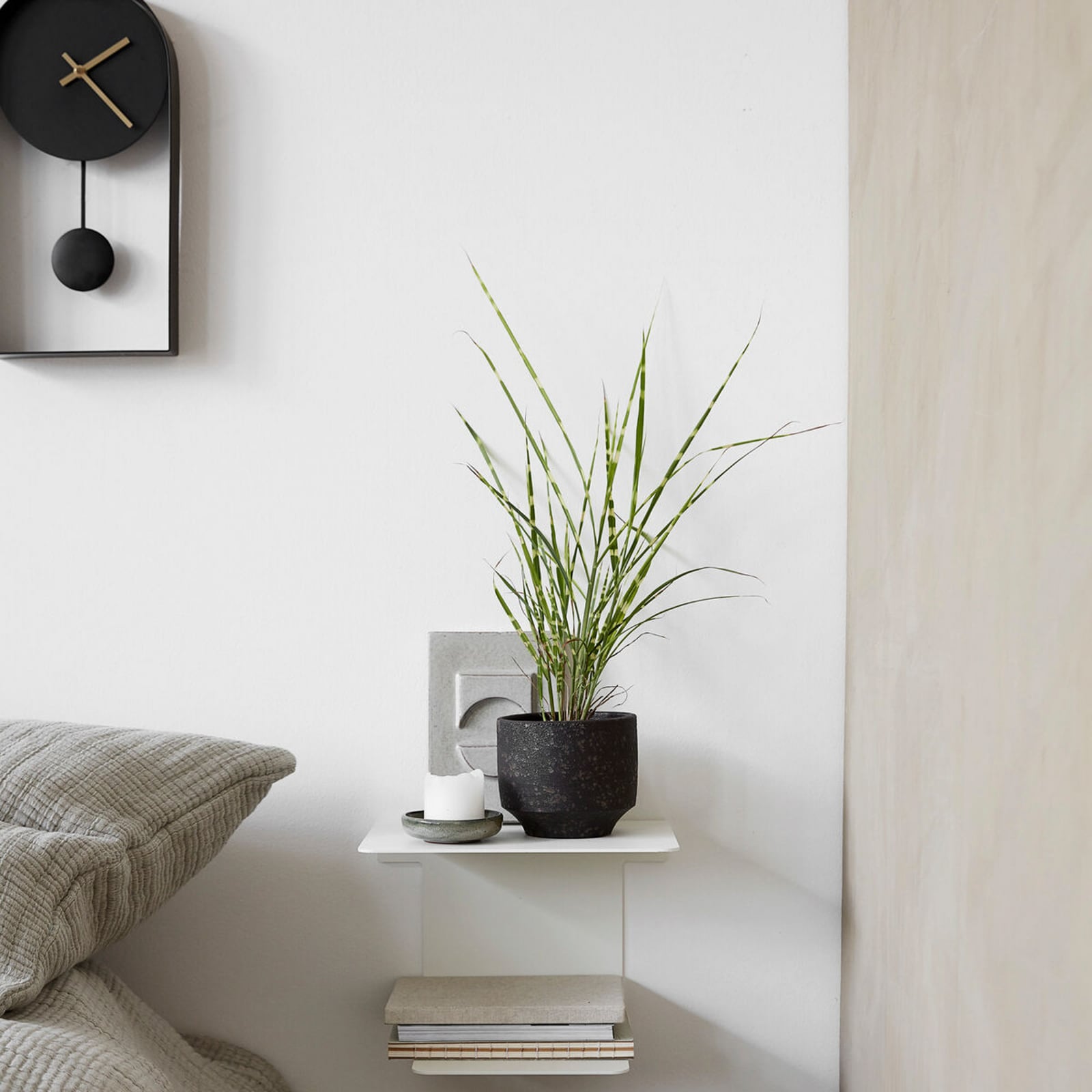 HDBook wandrek, wit 32 x 25 x 23 cm metaal - House Doctor