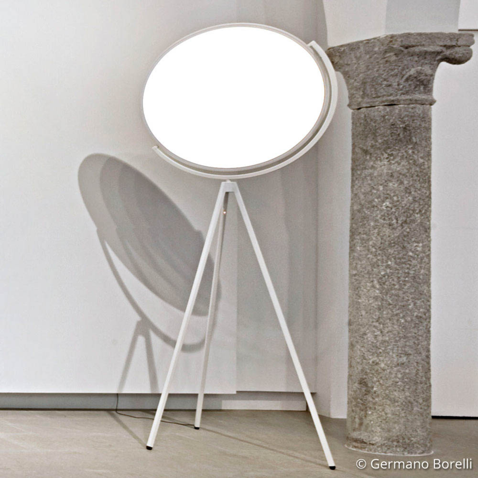 FLOS Superloon lámpara pie de diseño LED blanco