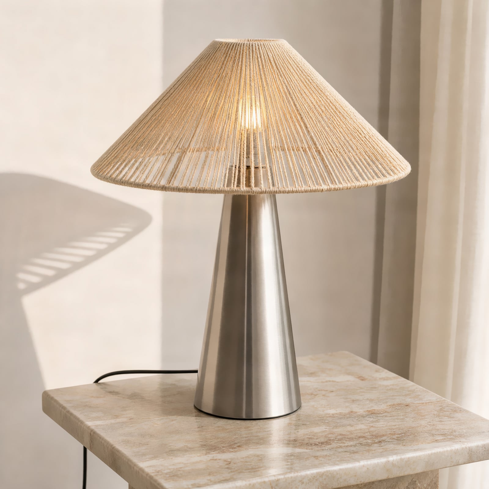 Lampe à poser Stéphane, corde de chanvre, nickel, hauteur 50 cm, métal - Lucande Lampe à poser Stéphane, corde de chanvre, nickel, hauteur 50 cm, métal - Lucande