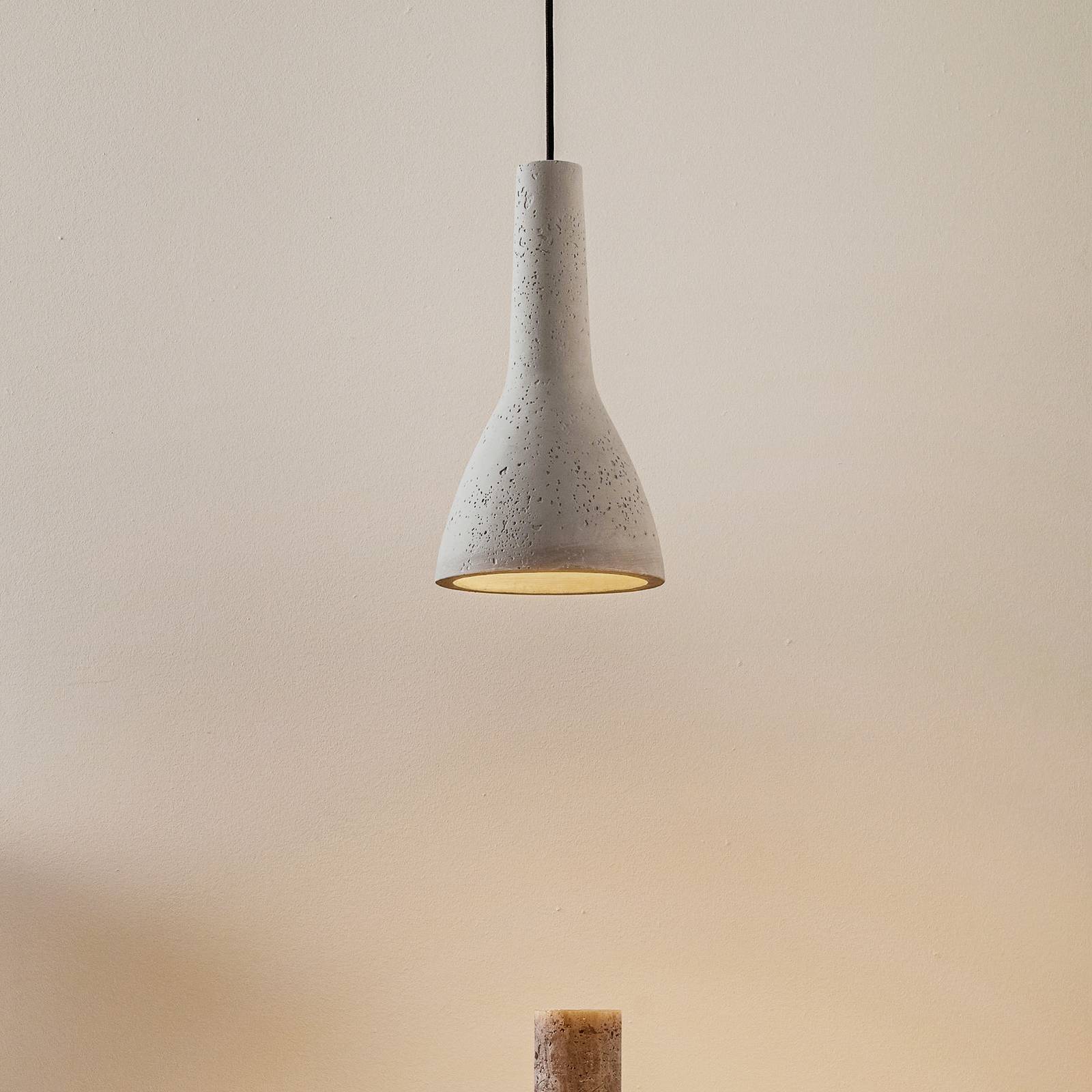 Lampa wisząca Cona z betonu, Ø 17 cm