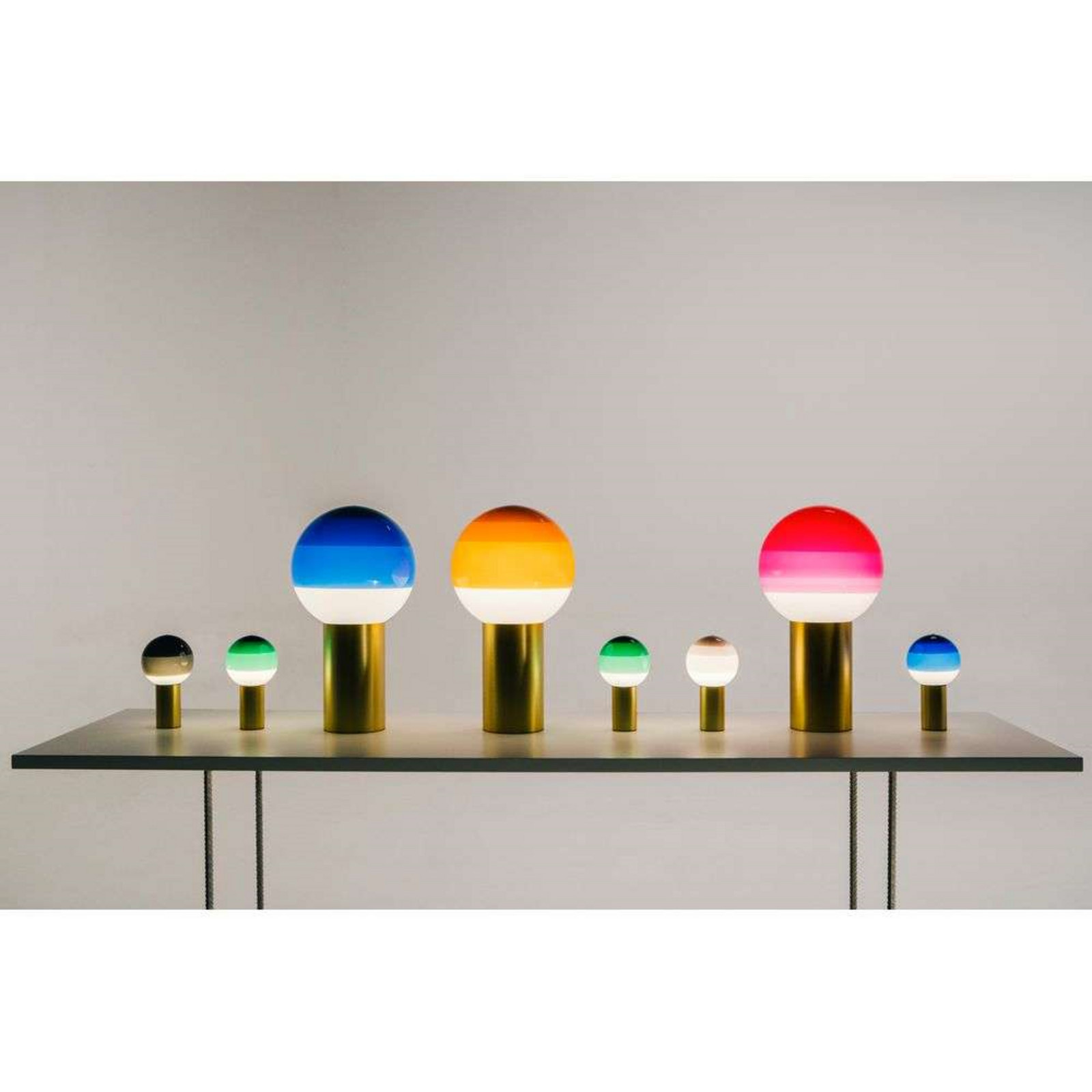 Lampa de masă cu baterie MARSET Dipping Light verde/alamă - Camera de zi / sufragerie - Design - verde alamă periată - Sticlă