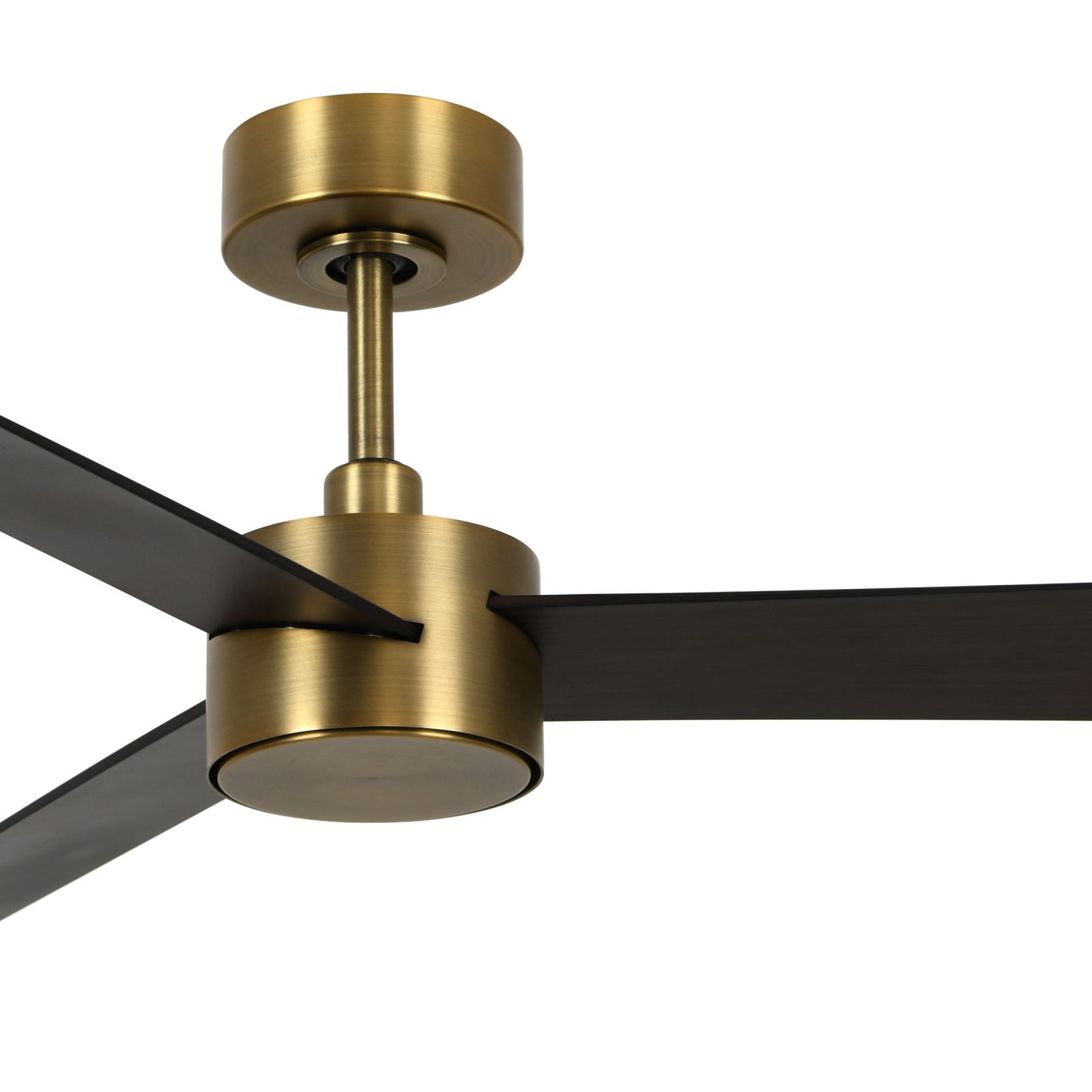Ventilateur Climate IV avec éclairage, laiton/noyer, courant continu - Beacon Ventilateur Climate IV avec éclairage, laiton/noyer, courant continu - Beacon