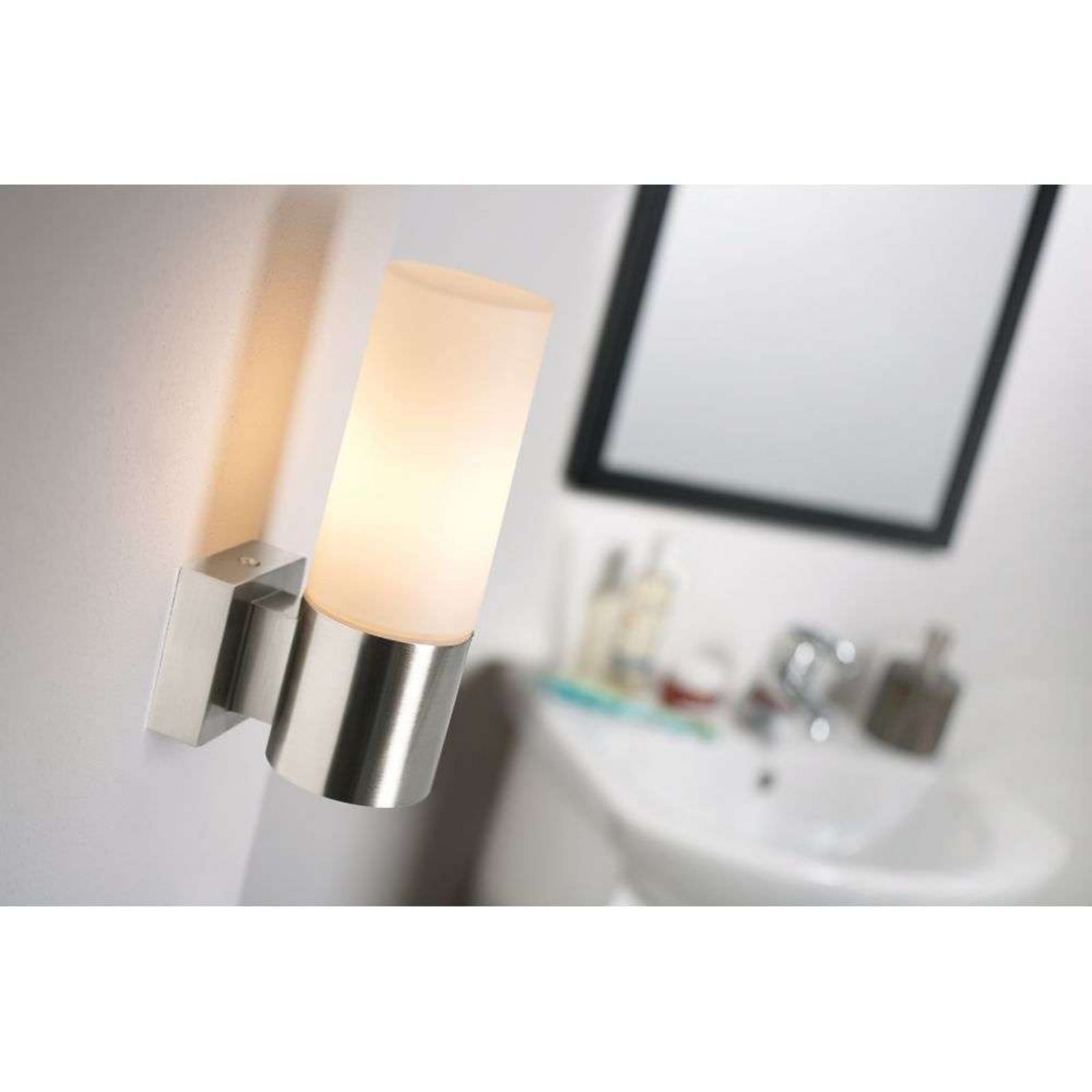 Tangens Single V&auml;gglampa Brushed Steel Nordlux - Badrum - Metall