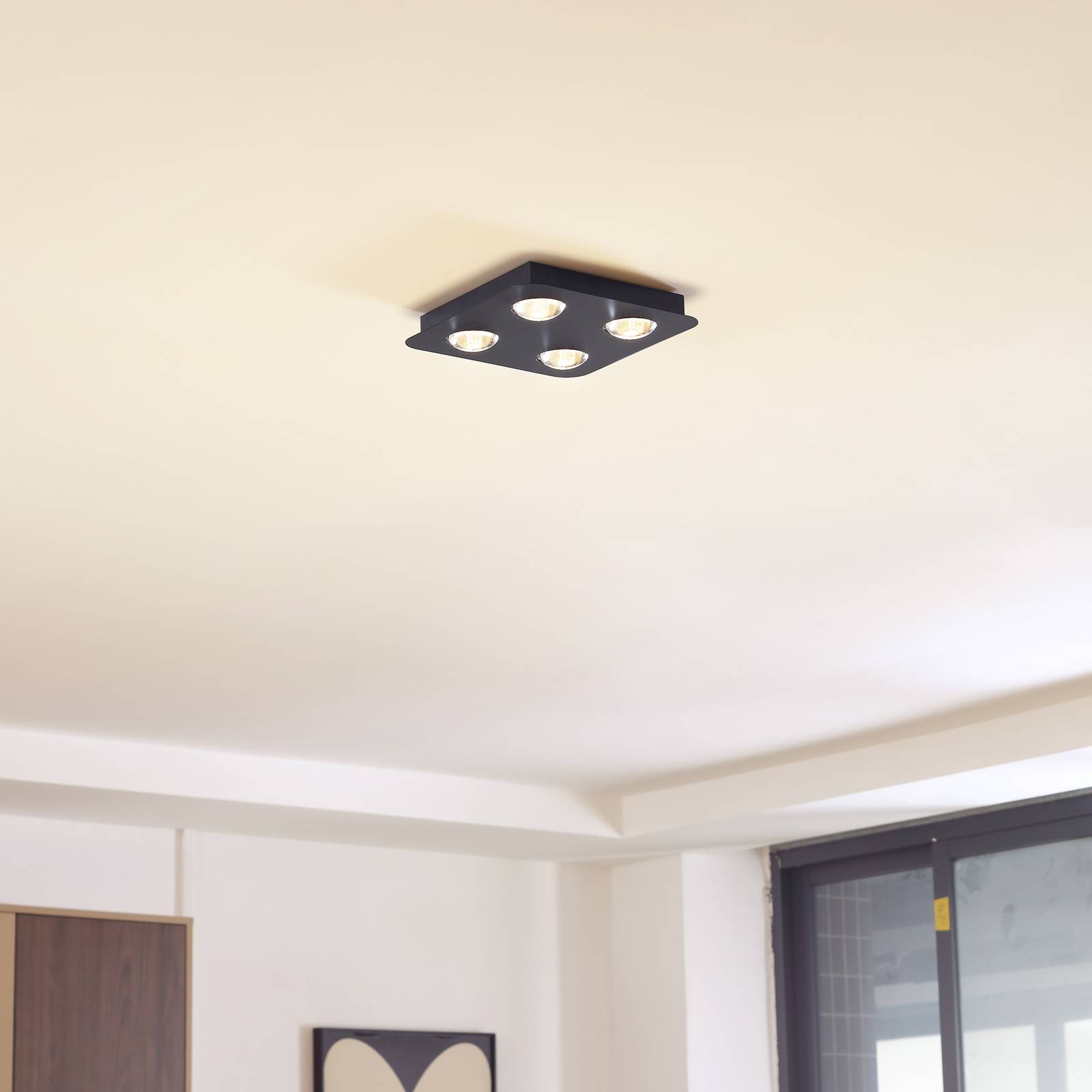 Lindby Deckenleuchte Jyla, schwarz matt, 25 x 25 cm, 4-flg. günstig online kaufen