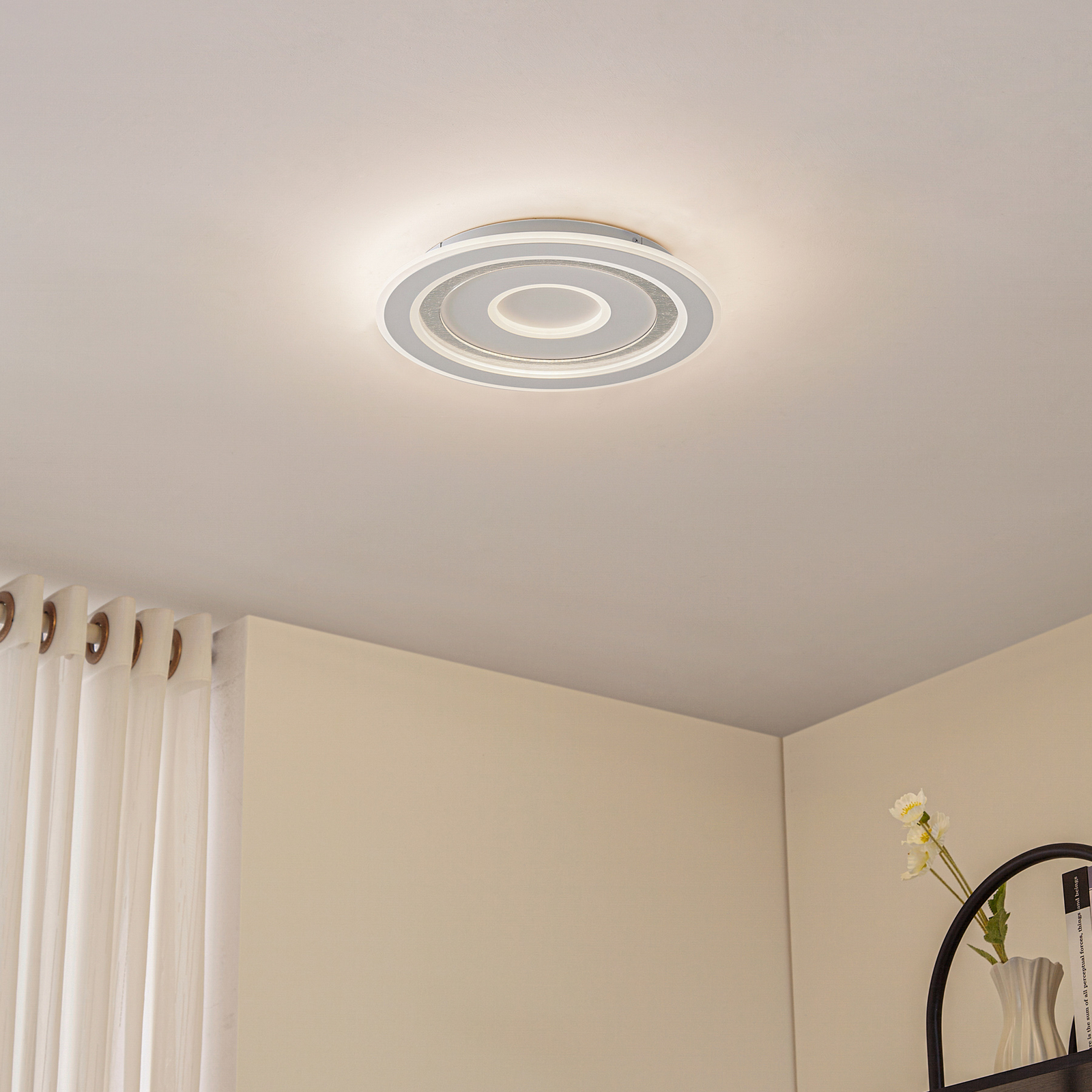 Lorvik LED stropna svjetiljka, Ø 40 cm, bijela, CCT, prigušljiva - Lindby