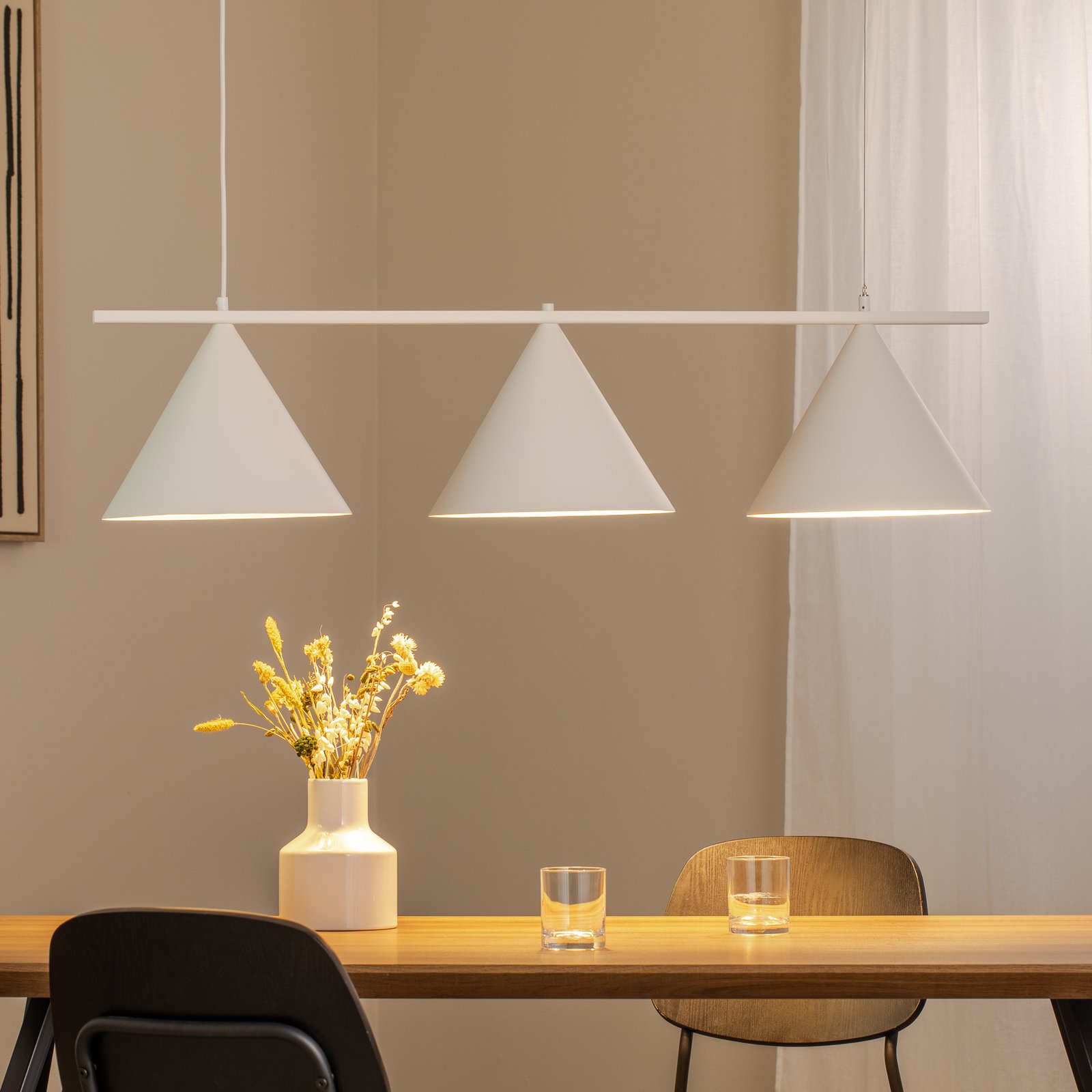 Capital pendant light, white, 3-bulb, Ø 32 cm, GX53