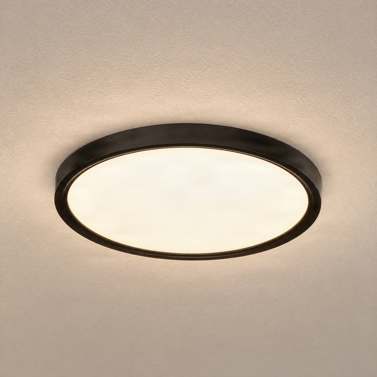 Lindby LED stropna svjetiljka Pravin, Ø 30 cm, 3.000 K, crna - Dnevni boravak/blagovaonica - Moderan - mat crna, bijela - Plastika