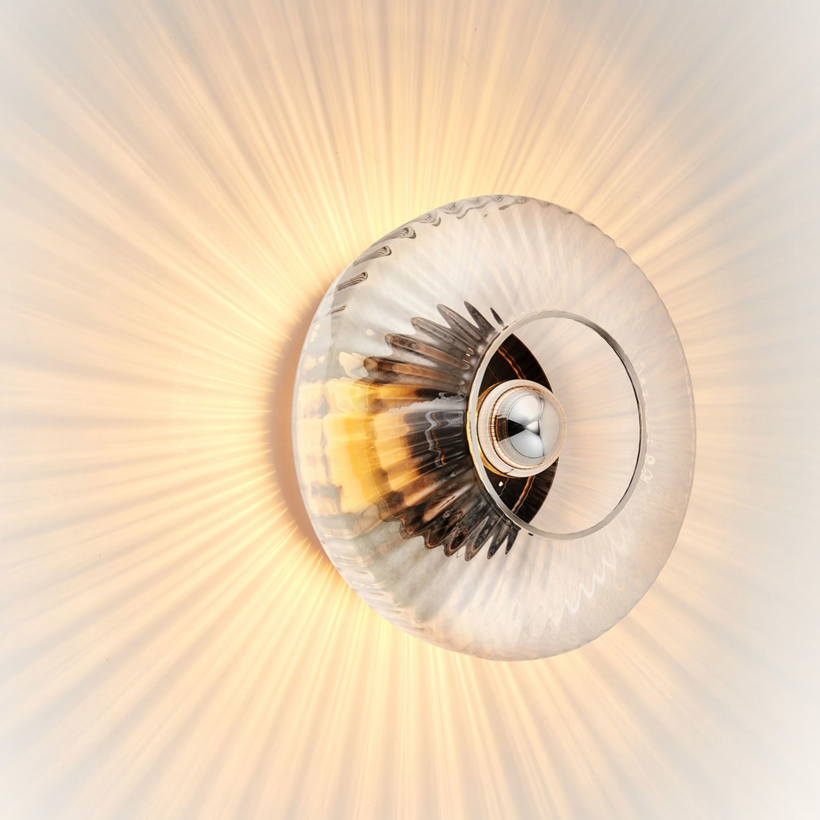 New Wave Optic Wall Lamp XL Clear/Silver - Design By Us