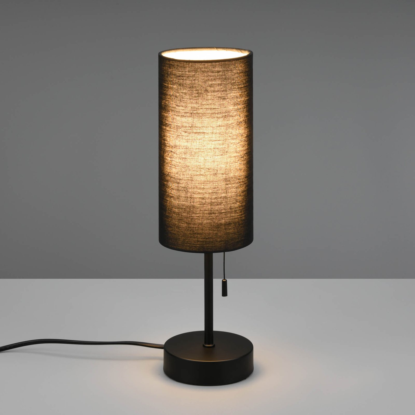 Jaro table lamp with USB port