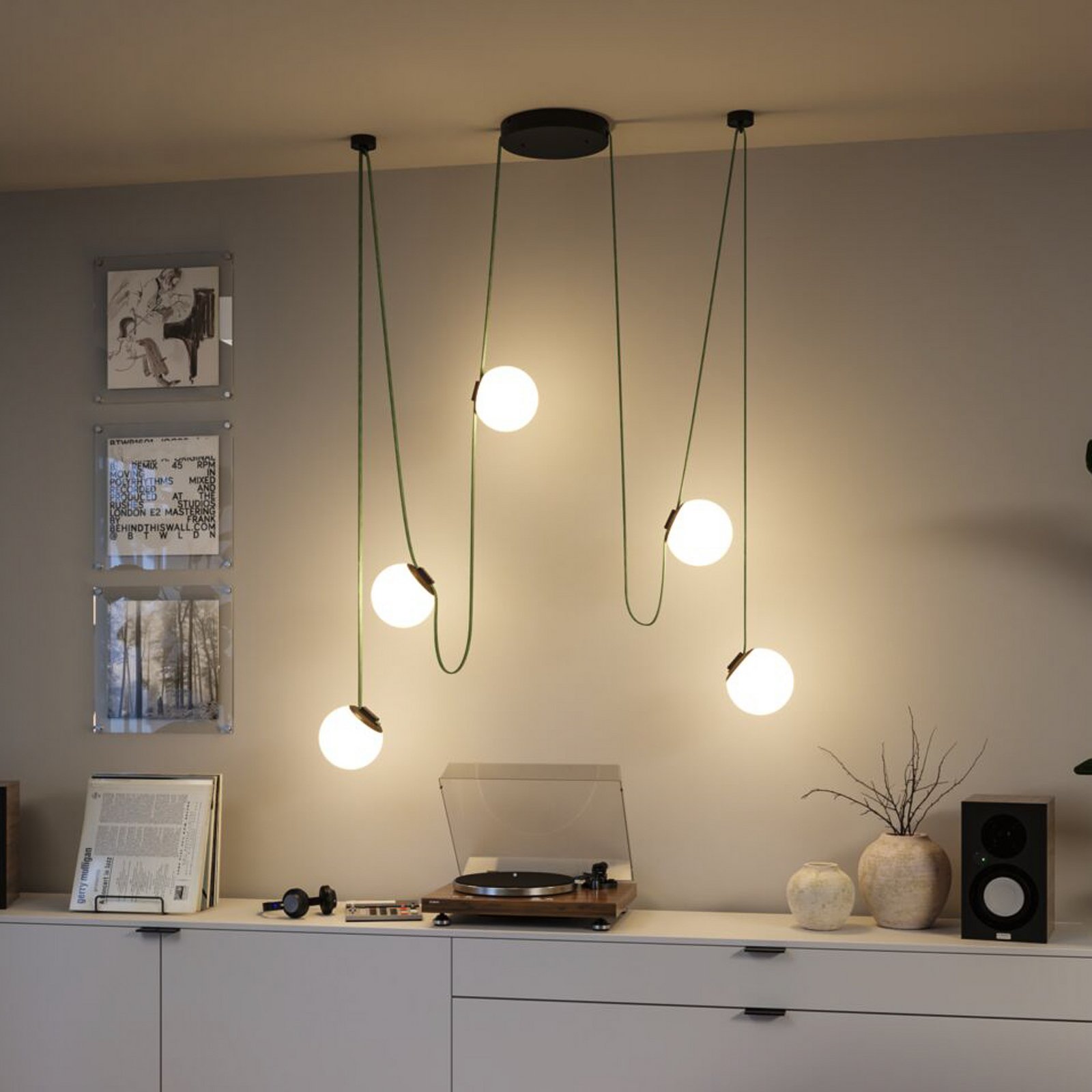 Paulmann ULine LED obesna svetilka Ball, bela/črna, 3.000 K
