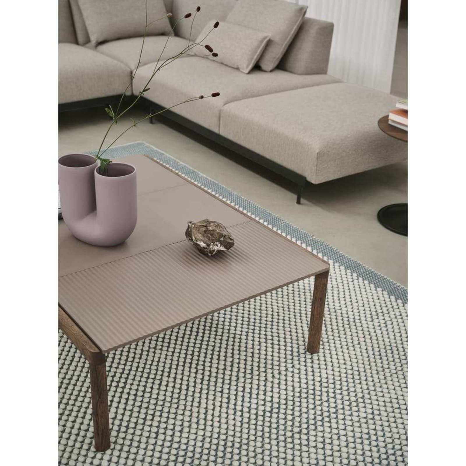 Pebble Rug 170x240 Pale Blue - Muuto