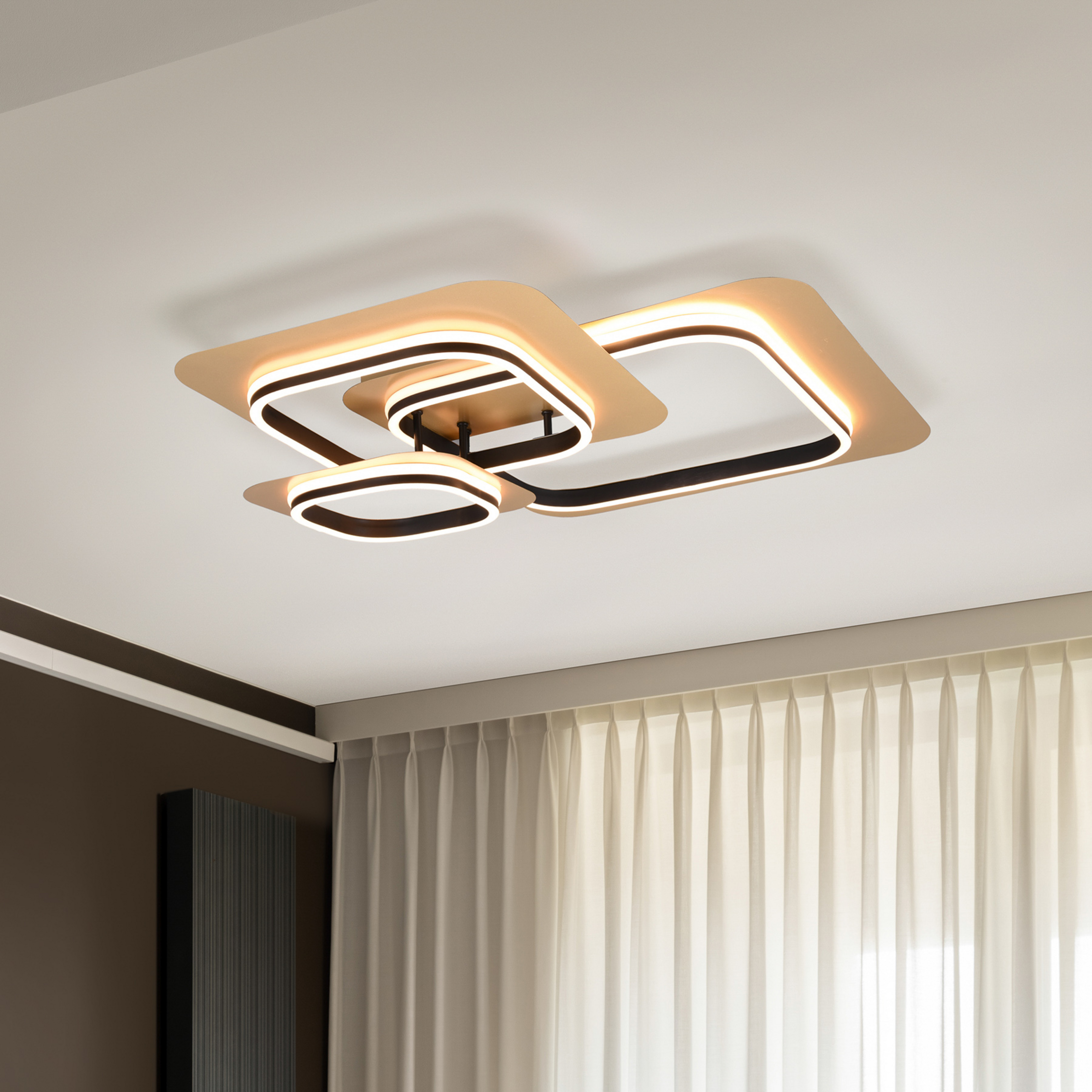 Plafón LED Lugo, oro-negro, 74x74 cm