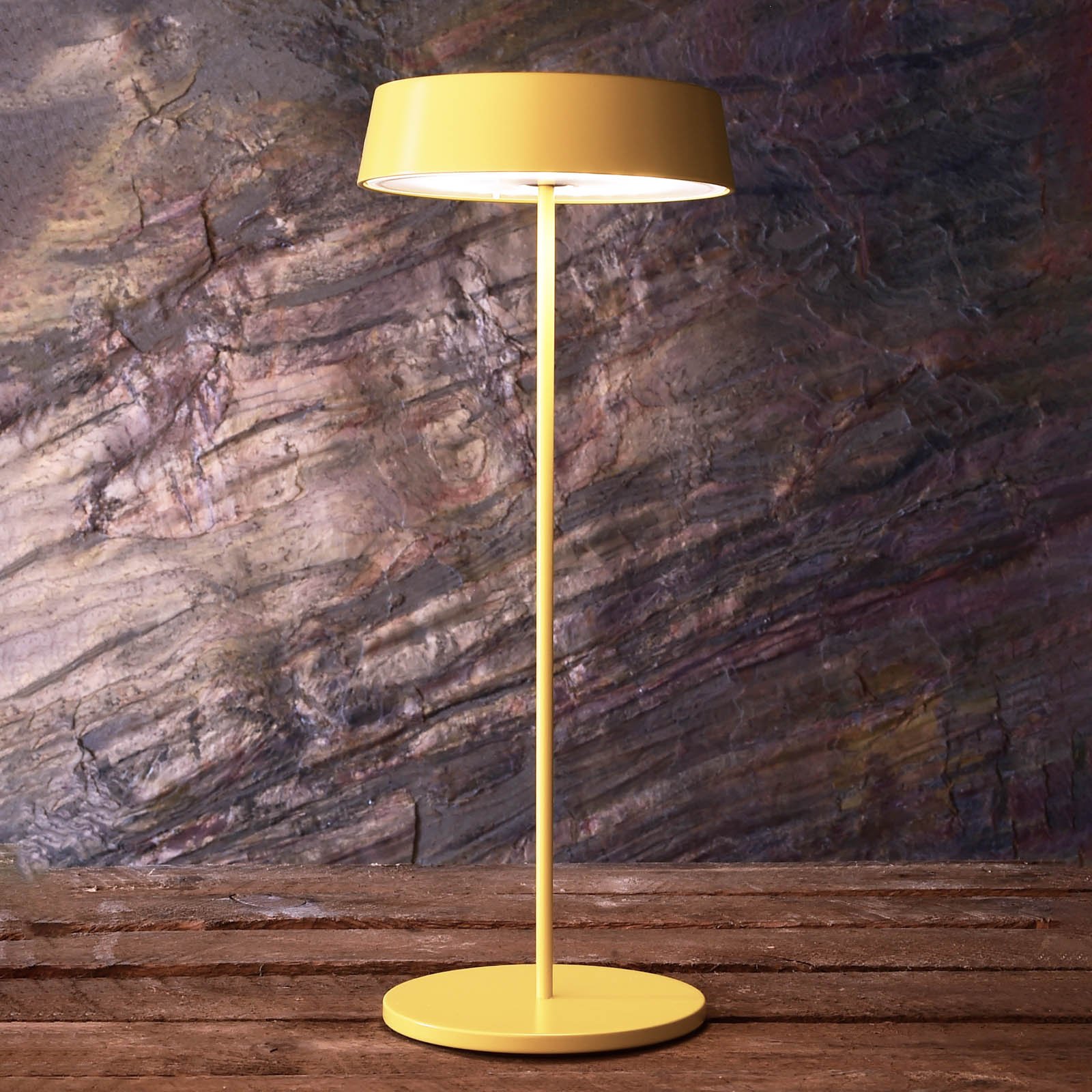 LED-bordslampa Miram med batteri, dimbar, gul