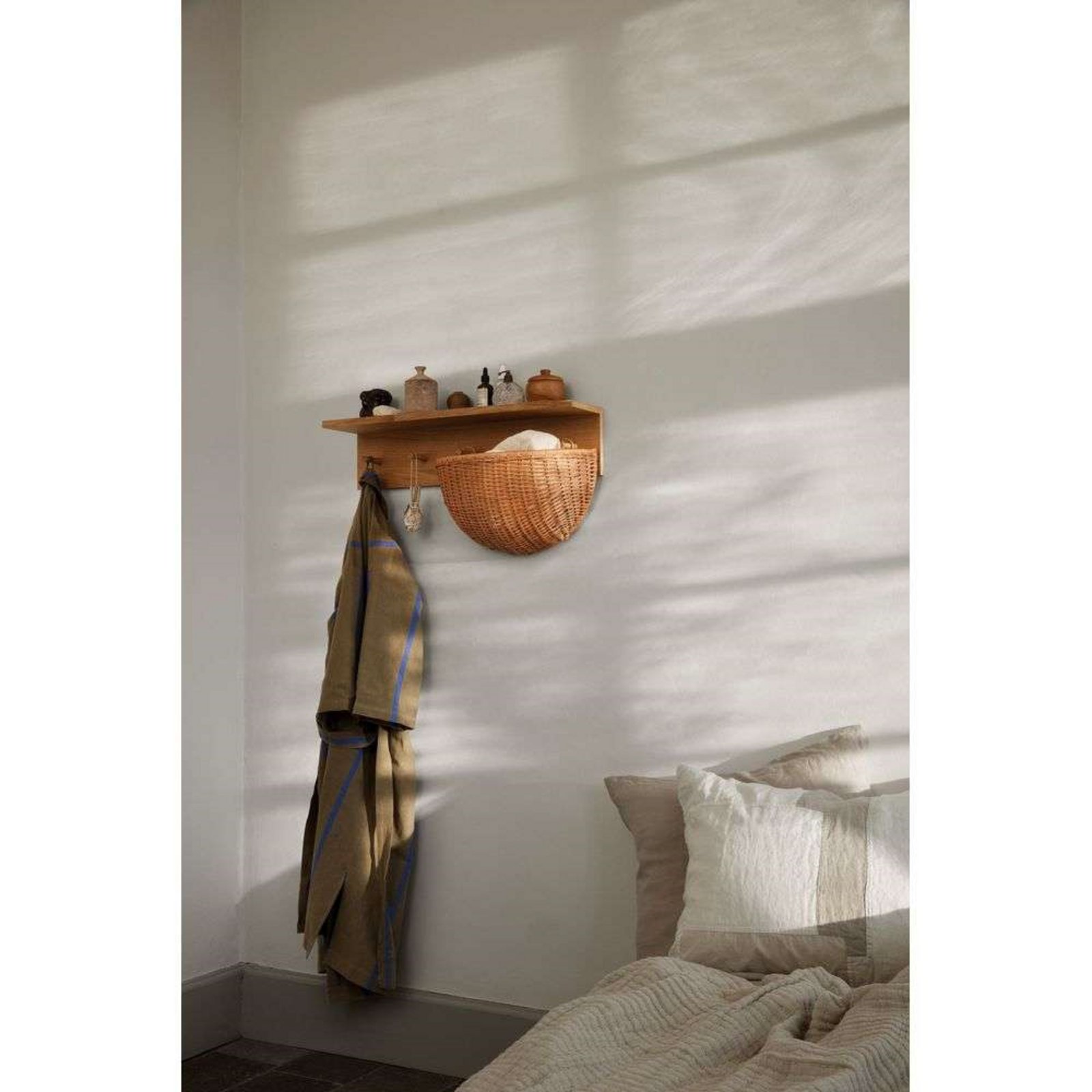 Place Rack Medium Oak - Ferm Living