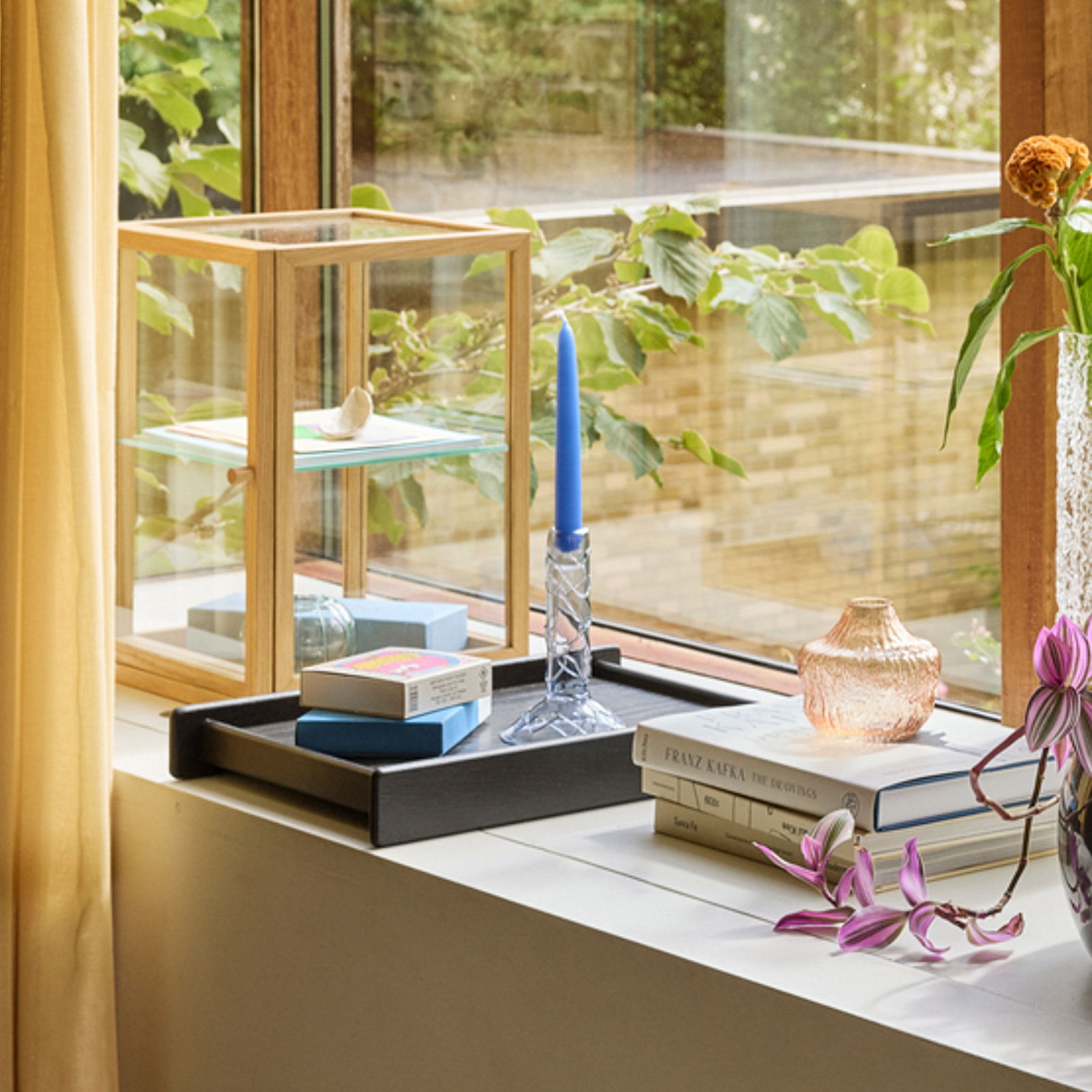 Portavelas Doodle azul, 17 cm de altura - Hübsch