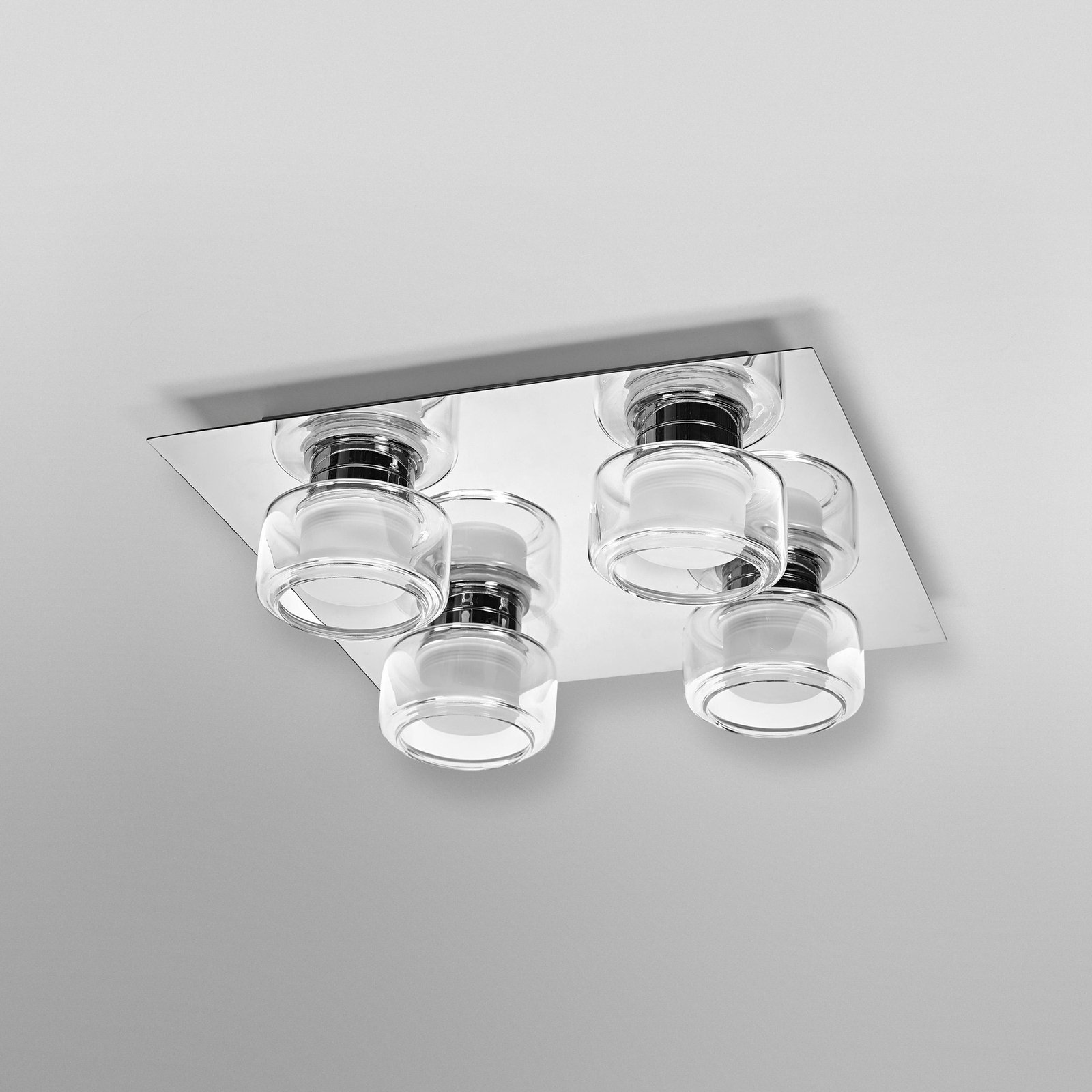 LEDVANCE LED ceiling light Orbis Flame, chrome, 4-bulb, IP44