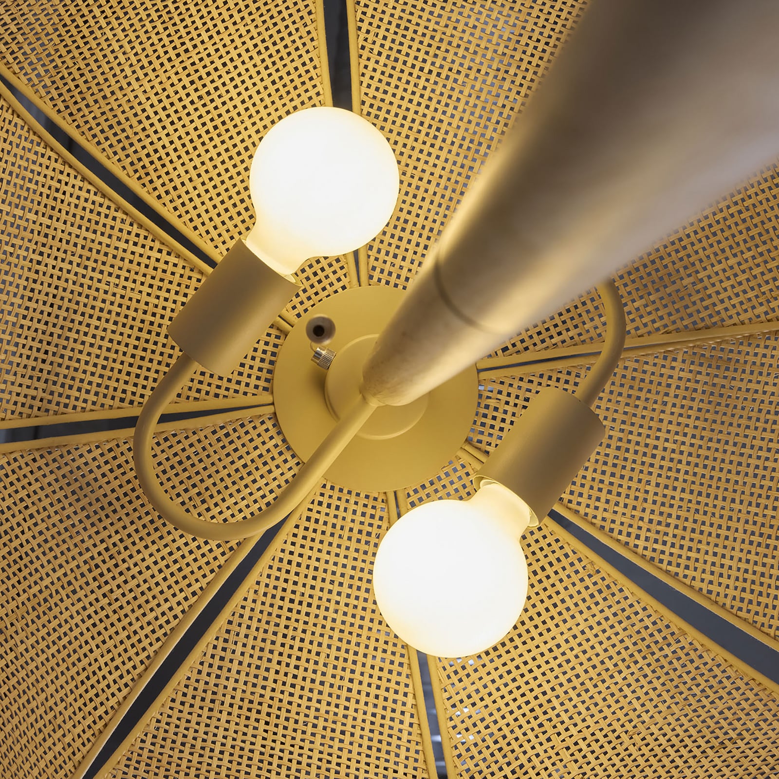 MARKET SET Lattiavalaisin Coquillage, punottu putki/puu, E27