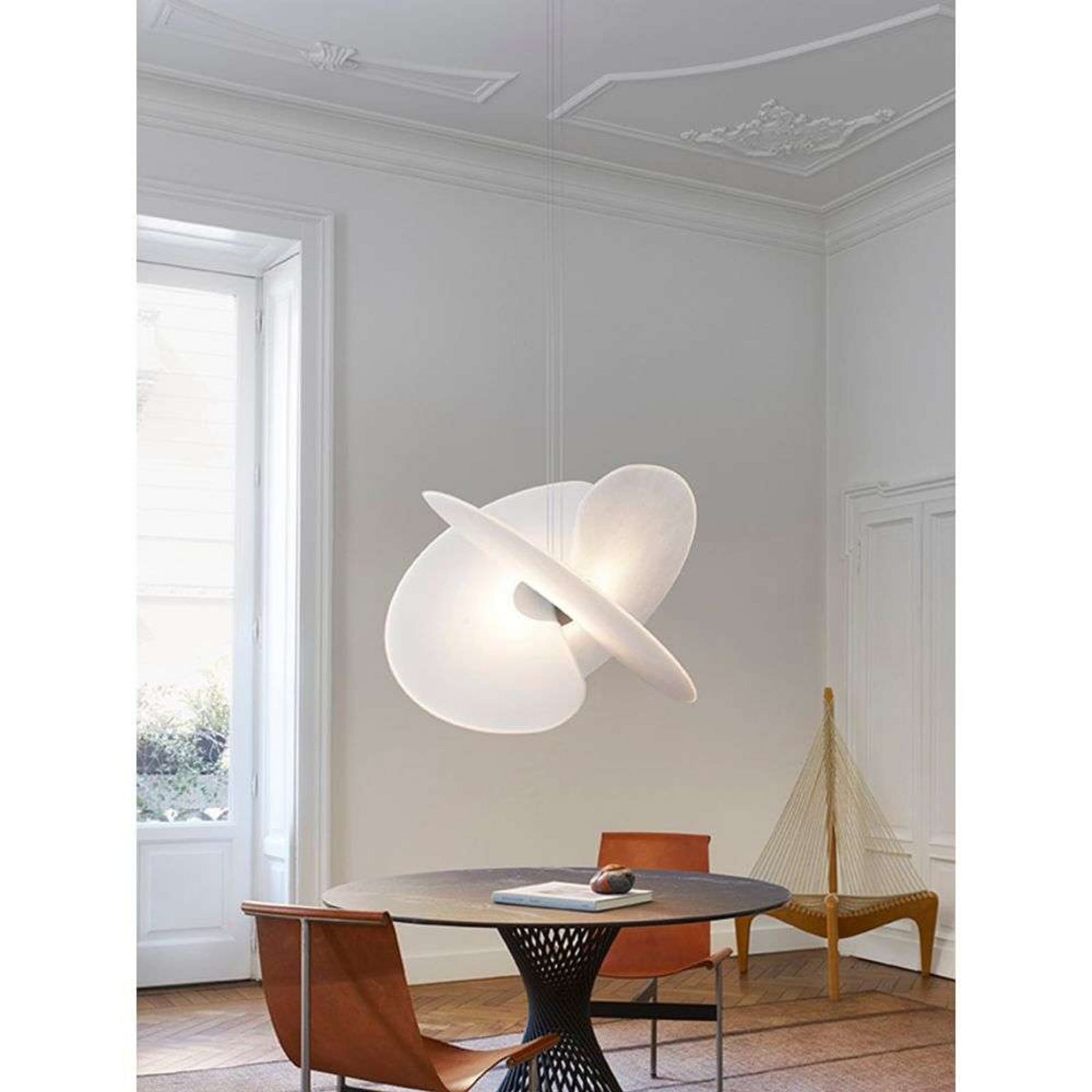 Levante Taklampa Large Matt White/White Luceplan - Vardagsrum - Design - Aluminium | Produkter - Taklampor | Lampspecialisterna