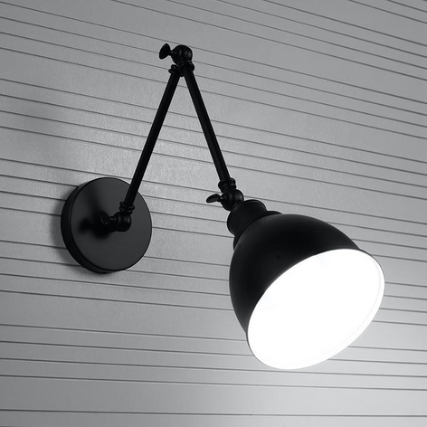 Wandlampe Loki in Schwarz mit drei Gelenken