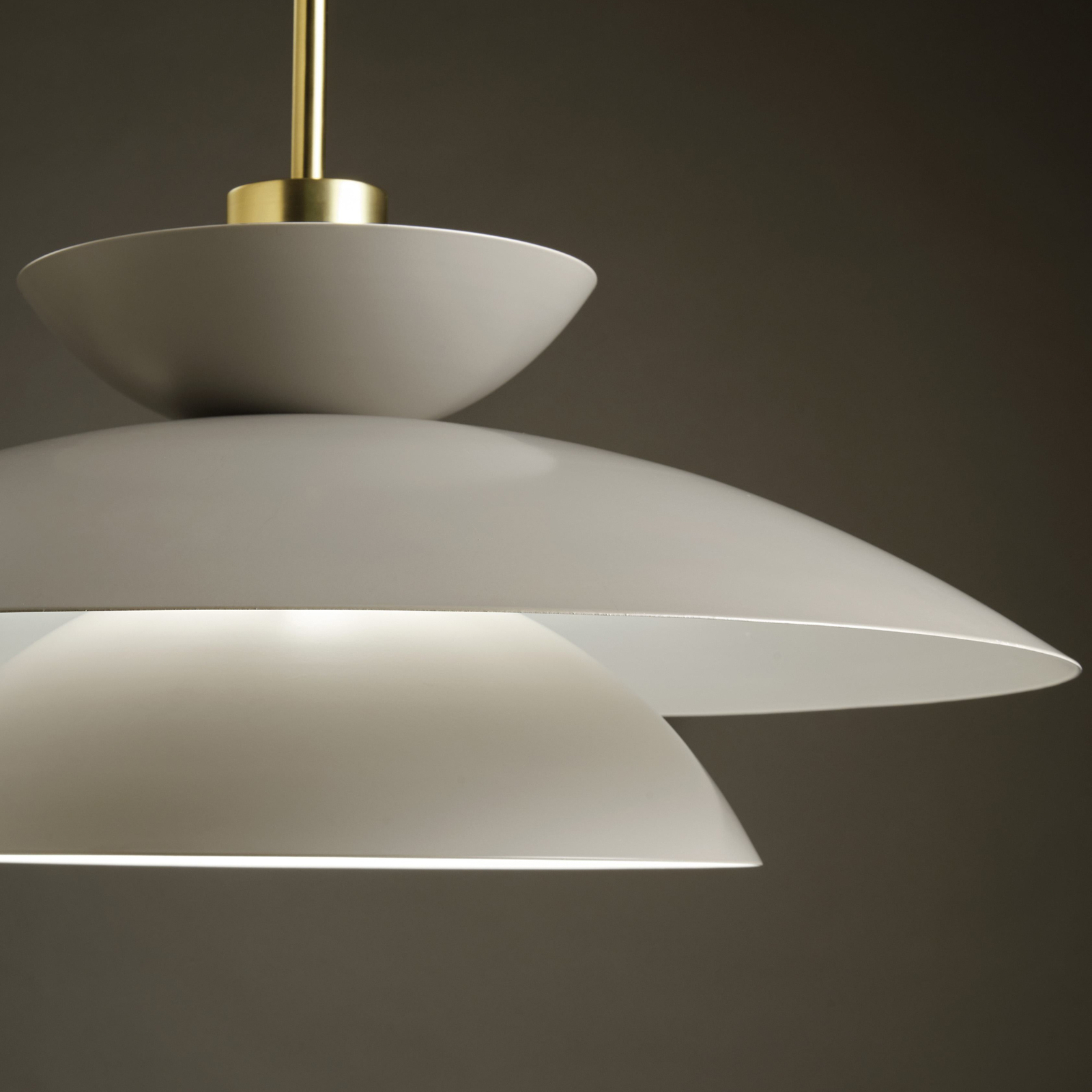 Kloé pendant light, dove grey, Ø 60 cm, metal