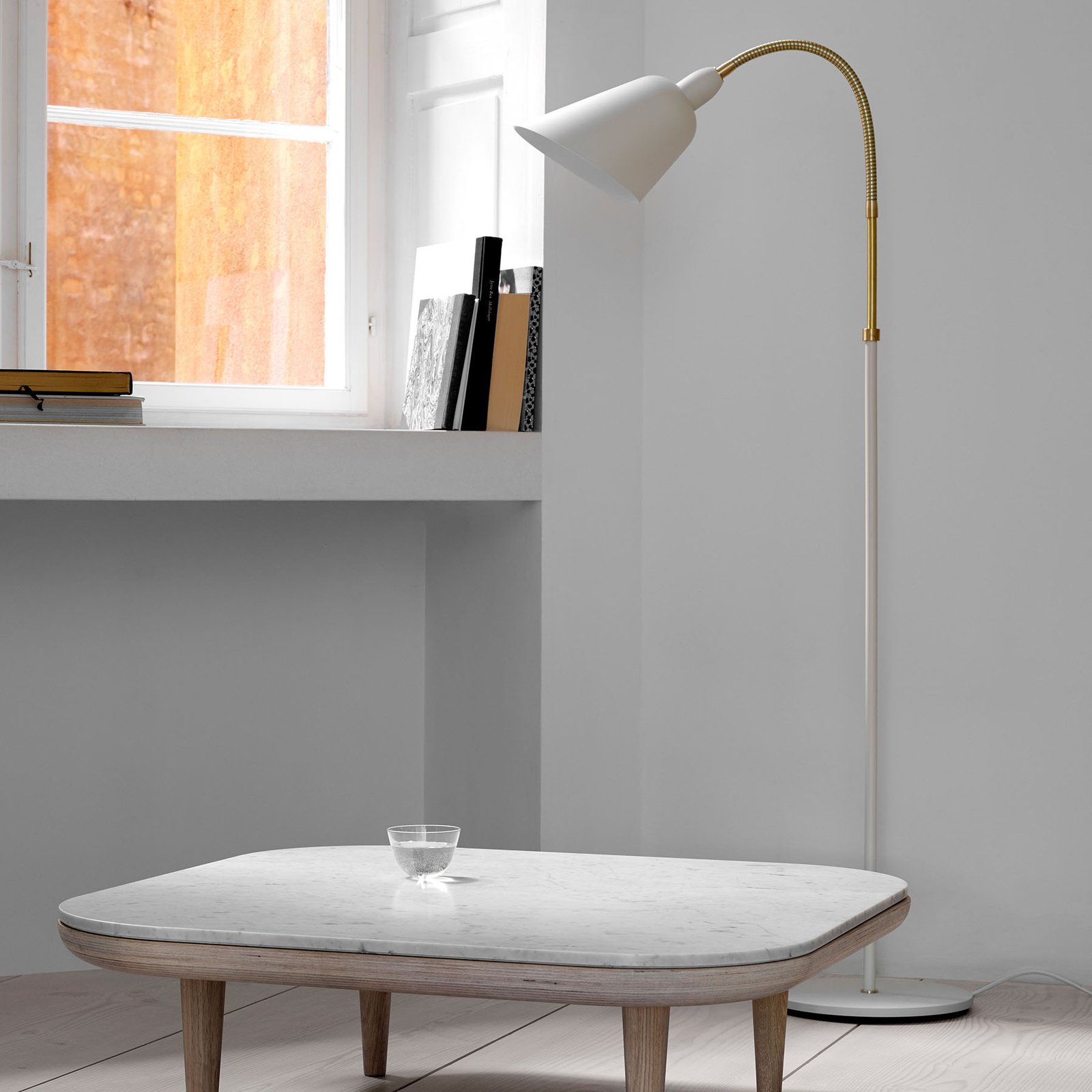 &Tradition Bellevue AJ7 floor lamp