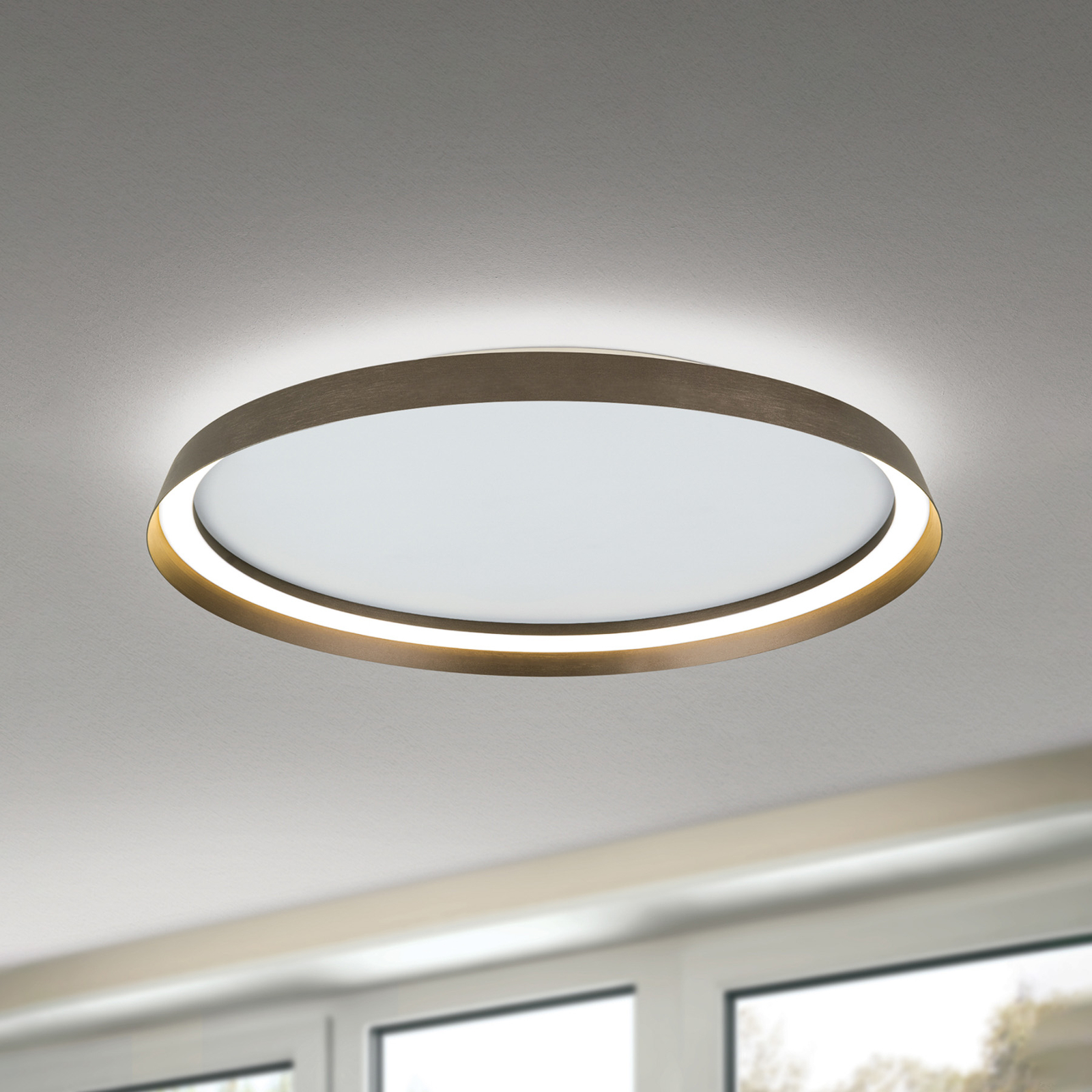 LED ceiling lamp Manta, Ø 60 cm, aluminium/bronze, aluminium, up/down