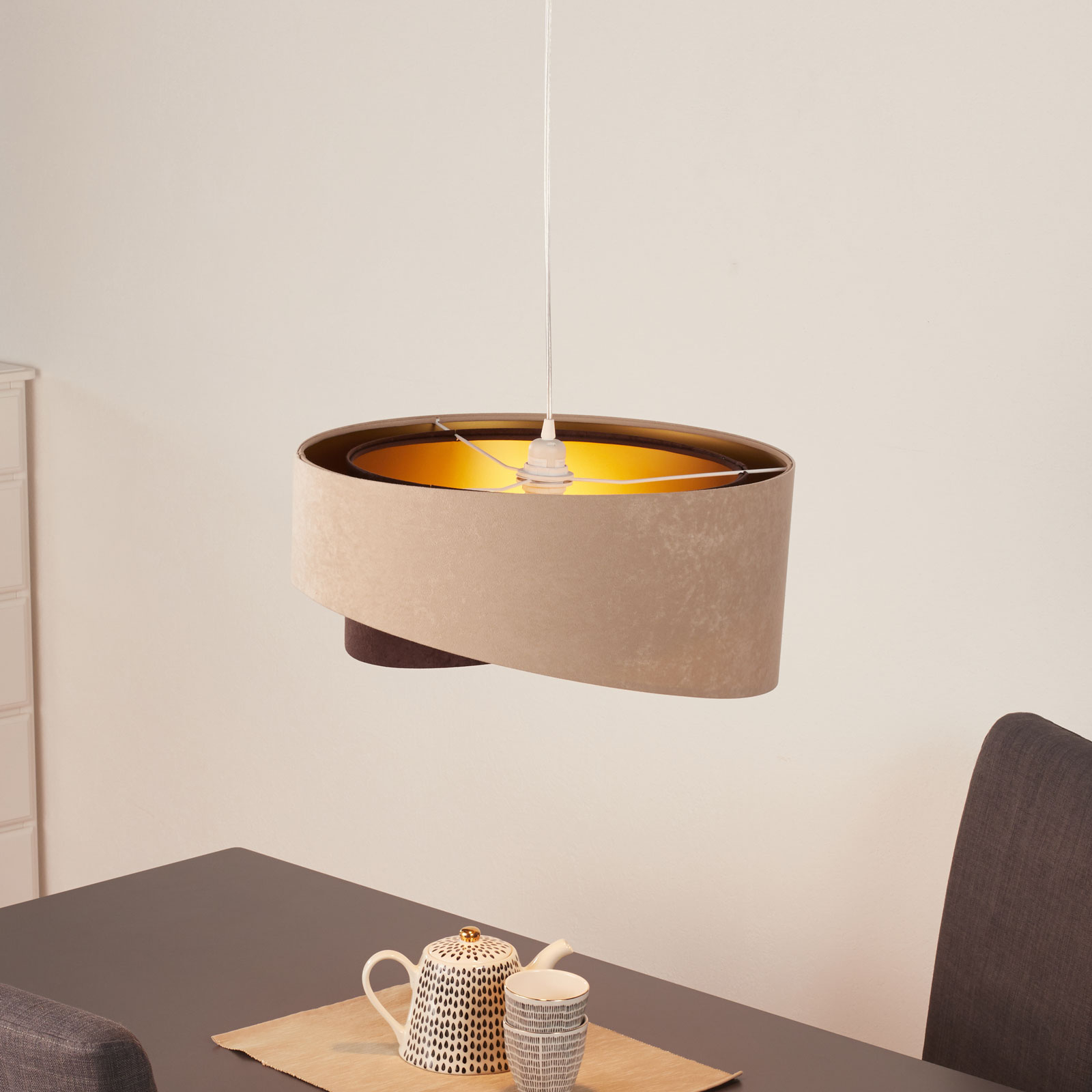 Pendellampe Arianna med flere lag, 2-farget