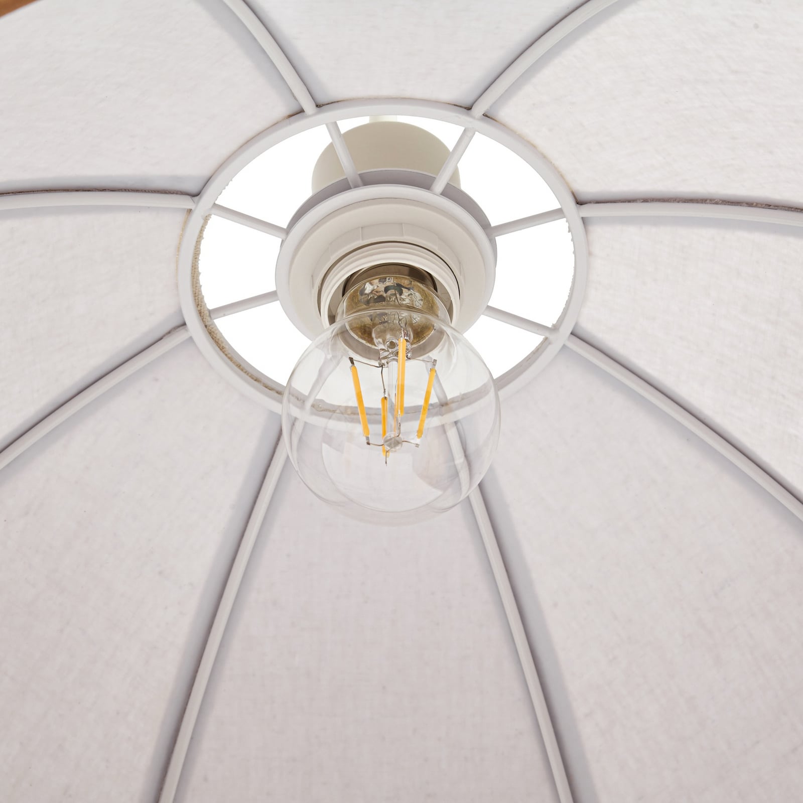 Lucande hanglamp Clarence, Ø 40 cm, beige, linnen Lucande hanglamp Clarence, Ø 40 cm, beige, linnen
