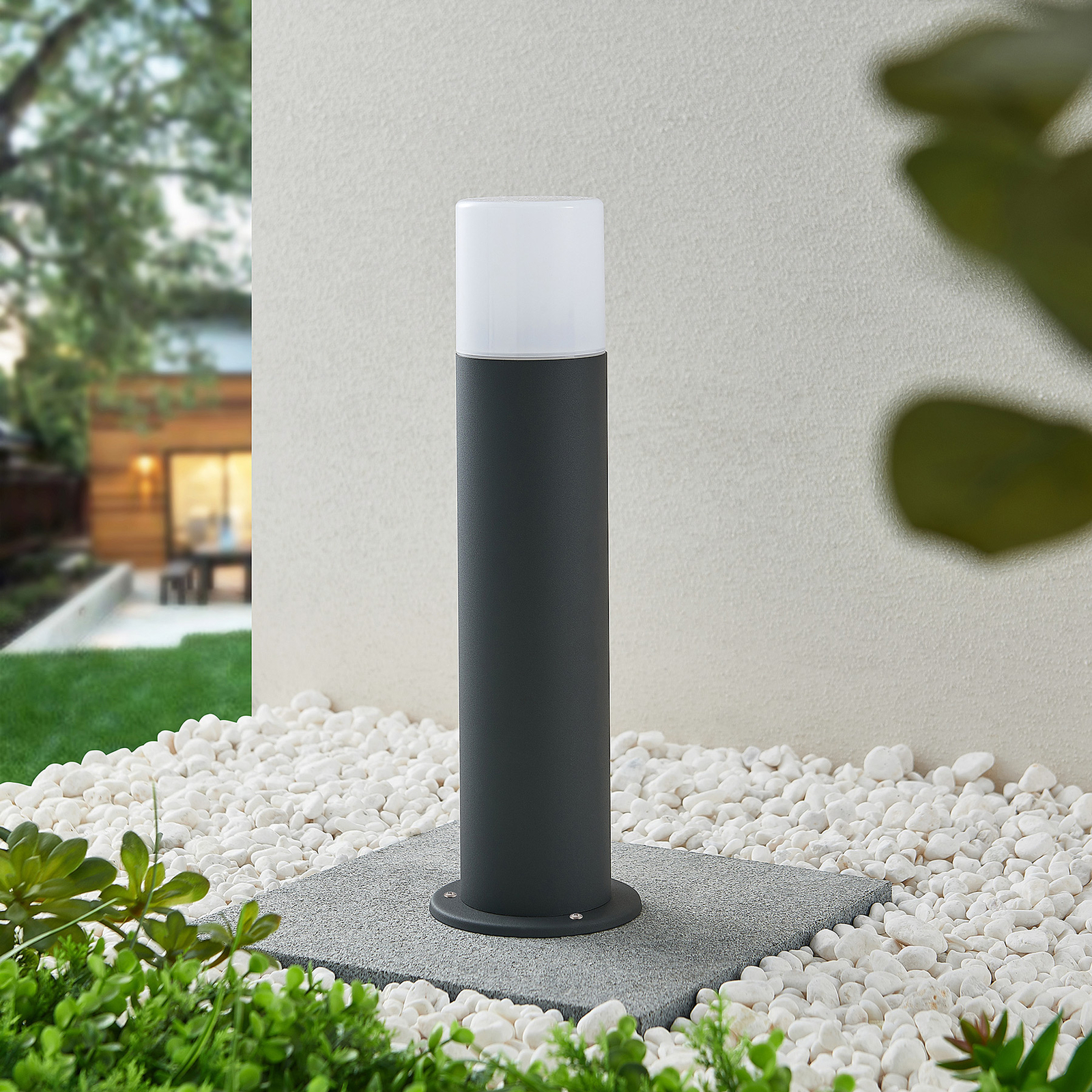 Lindby Tabyn pillar light