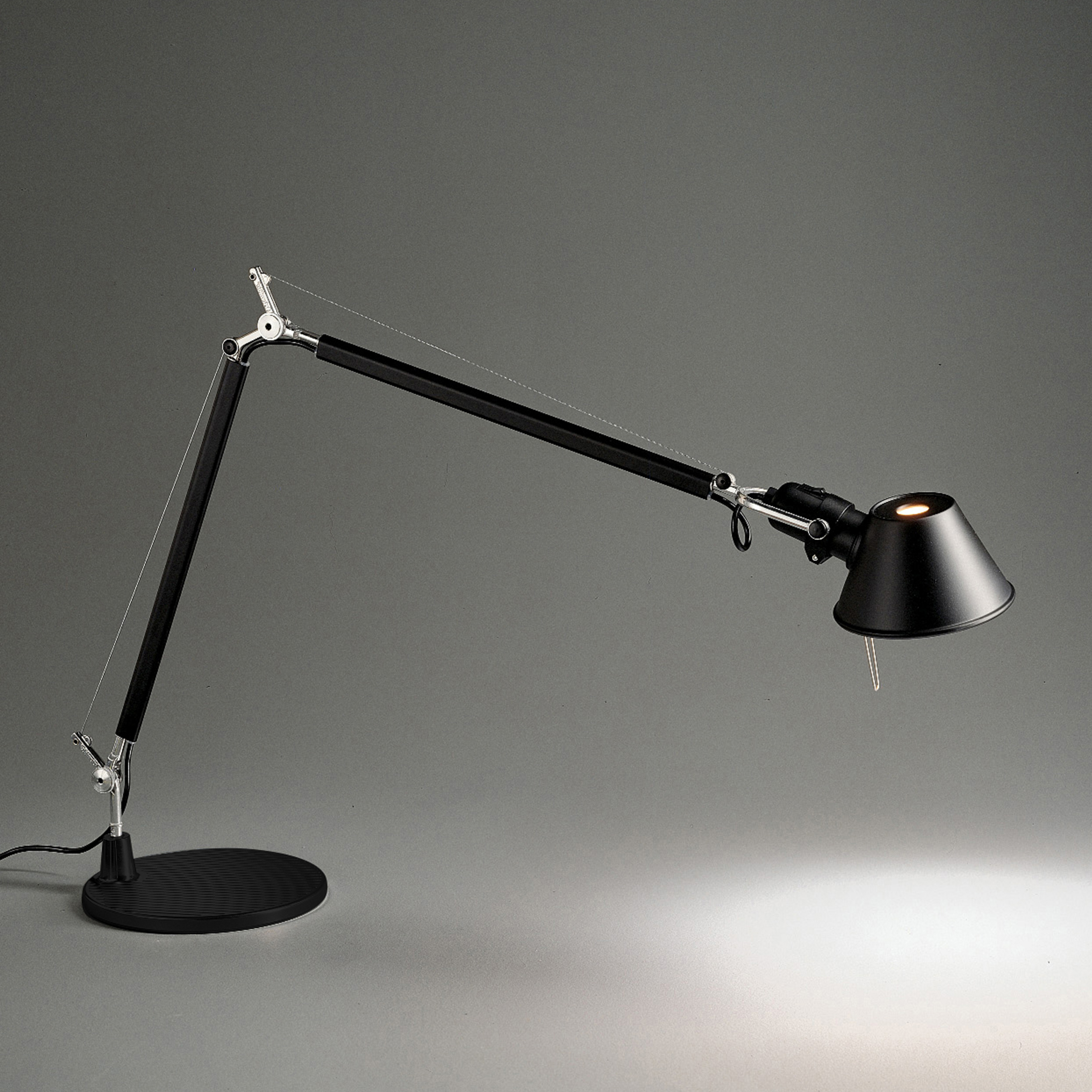 Artemide Tolomeo lampe à poser E27, noire