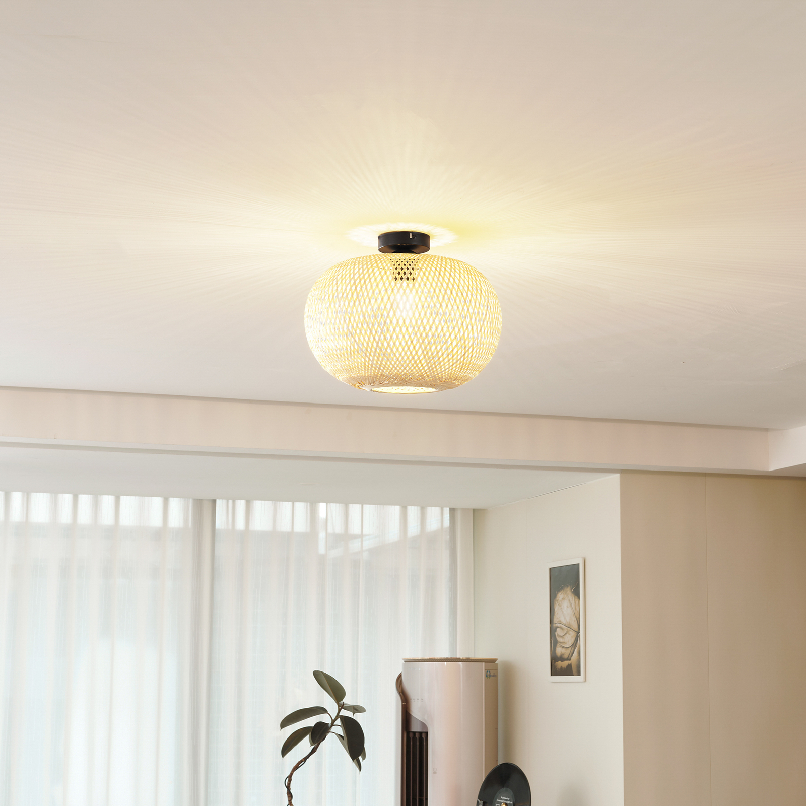 Lindby Kessia ceiling light, natural bamboo, Ø 40 cm