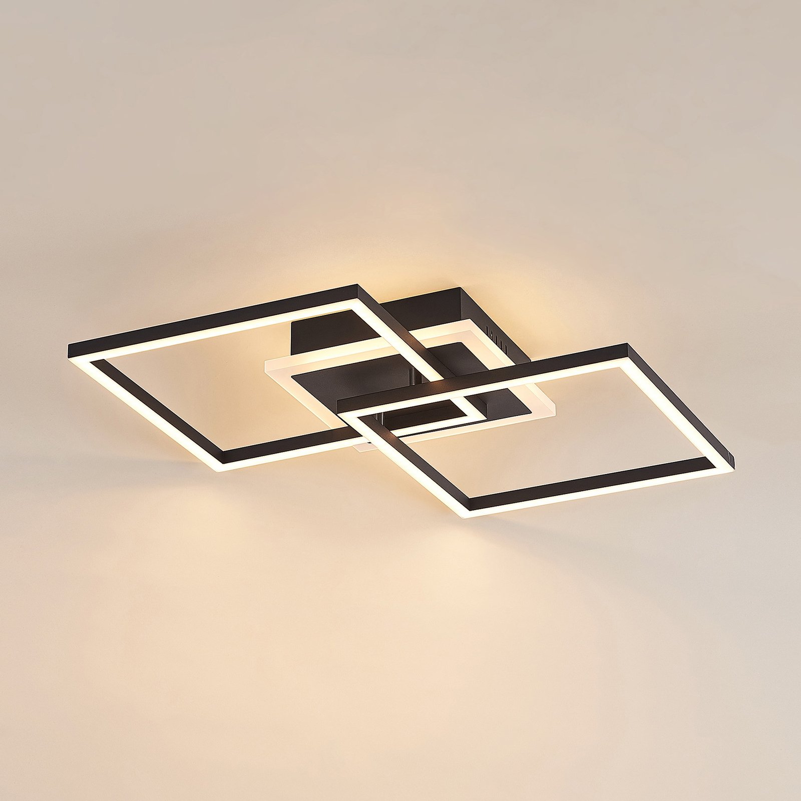 Lindby LED-Deckenlampe Fjardo, eckig, schwarz, CCT, Remote