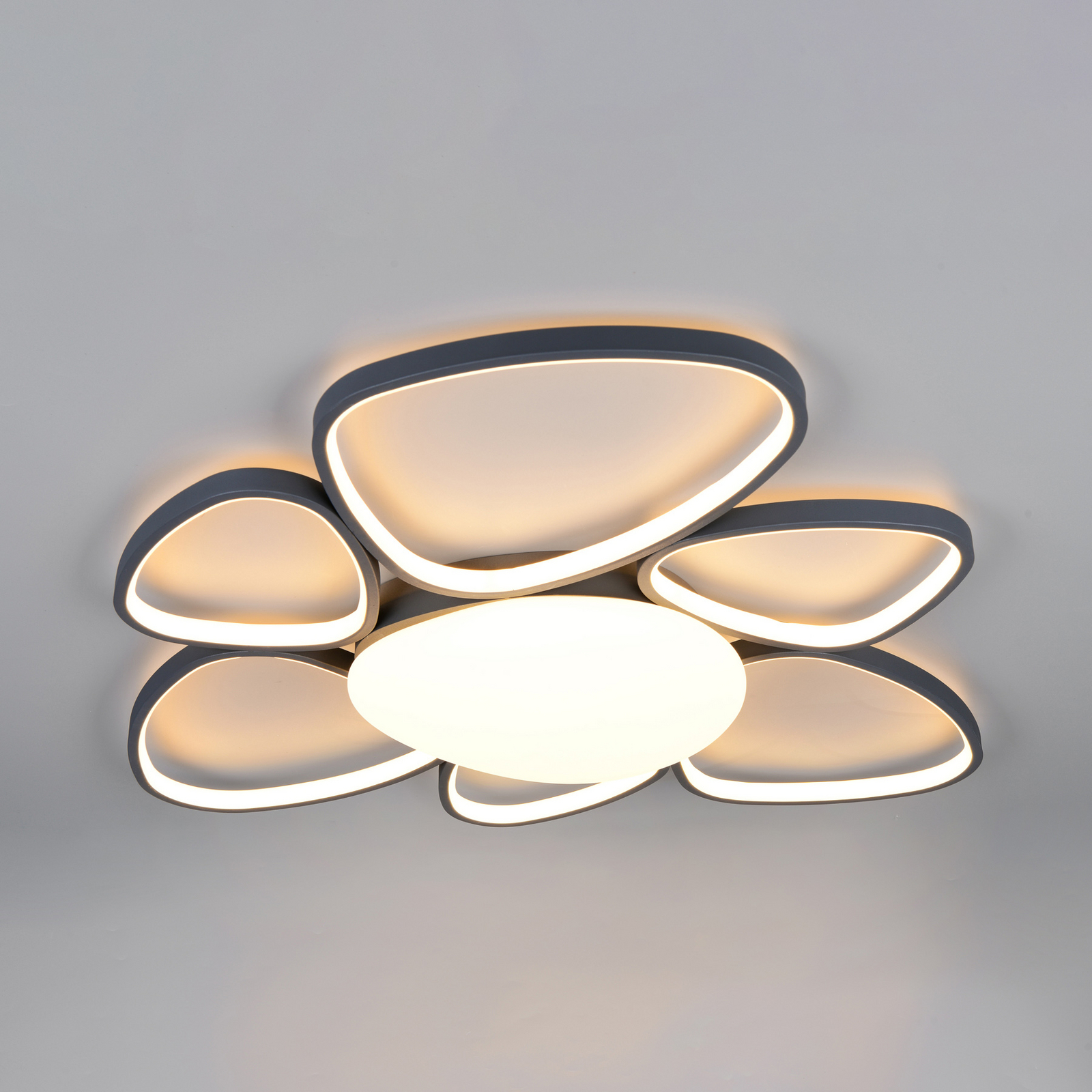 LED plafondlamp Amelio, zwart, 85 cm, CCT, afstandsbediening LED plafondlamp Amelio, zwart, 85 cm, CCT, afstandsbediening