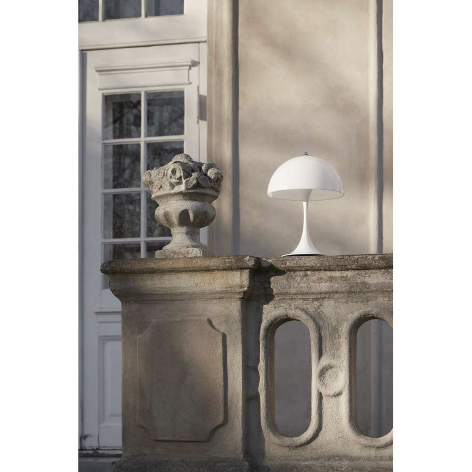 Panthella 250 Portable Table Lamp Opal - Louis Poulsen