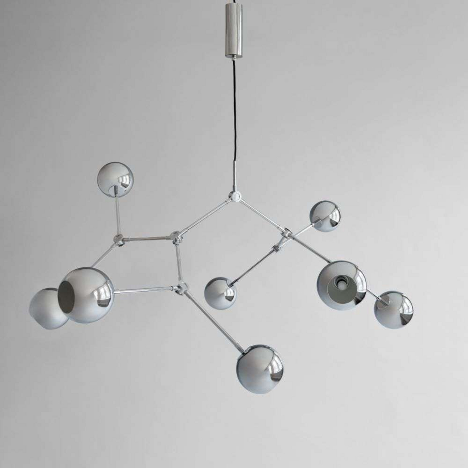 Drop Globe Chandelier Chrome - 101 Copenhagen