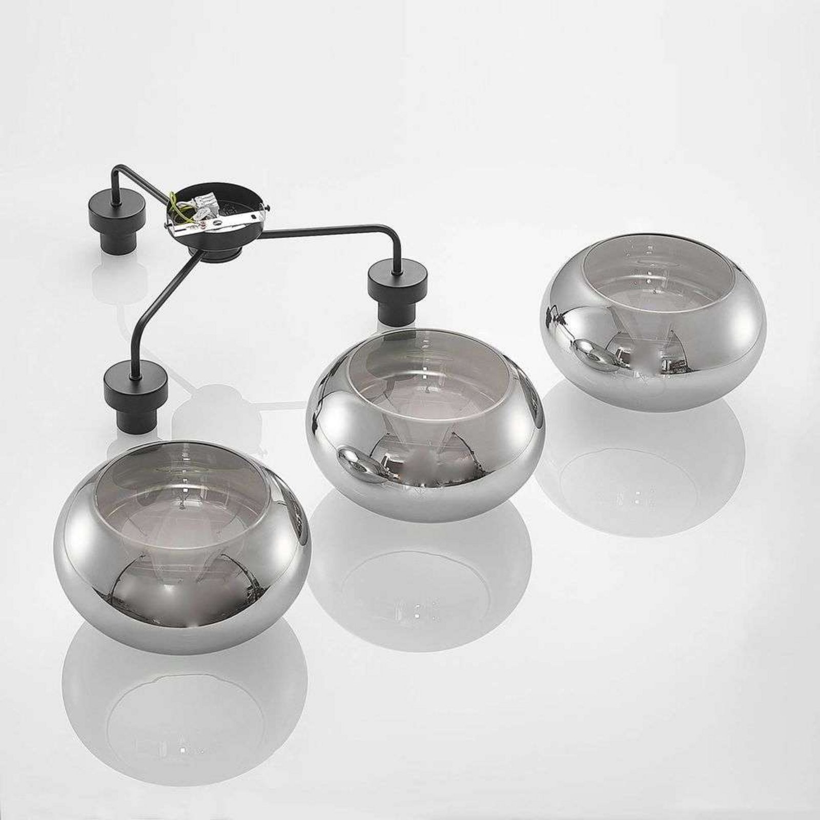 Navidia 3 Taklampe Smoked - Lindby