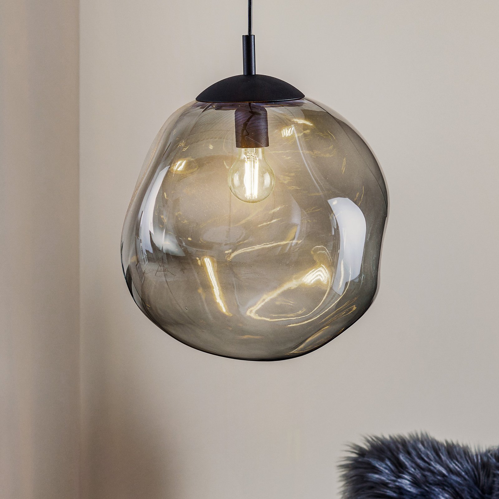 Sol glass pendant light, Ø 35cm, black/smoke grey