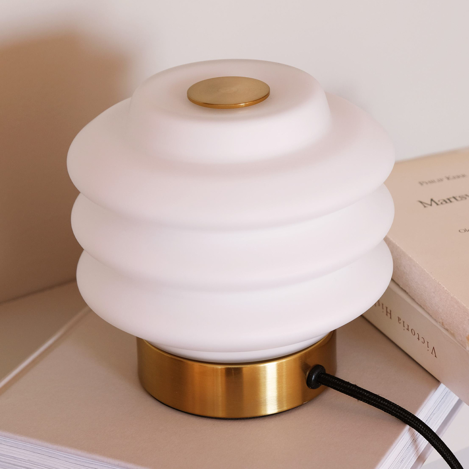 Diva Stolní Lampa Brass - DybergLarsen