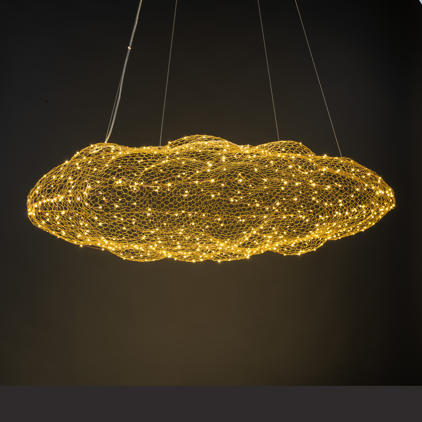 Paul Neuhaus Reva LED závěsné světlo, mosaz