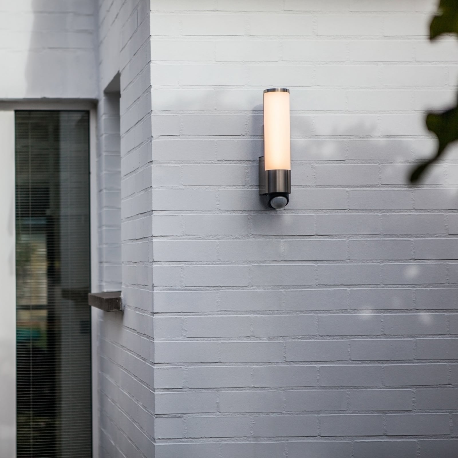 LED-Sensor-Außenwandleuchte LEDA, Edelstahl, Höhe 35 cm IP44