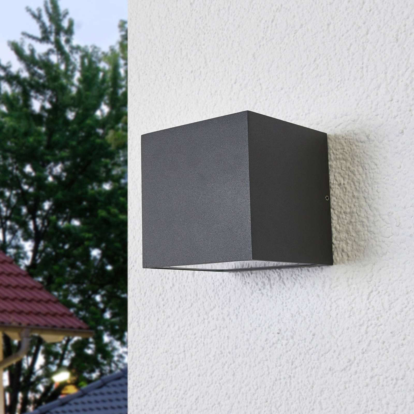 Lucande Merjem - applique d'extérieur LED en gris foncé