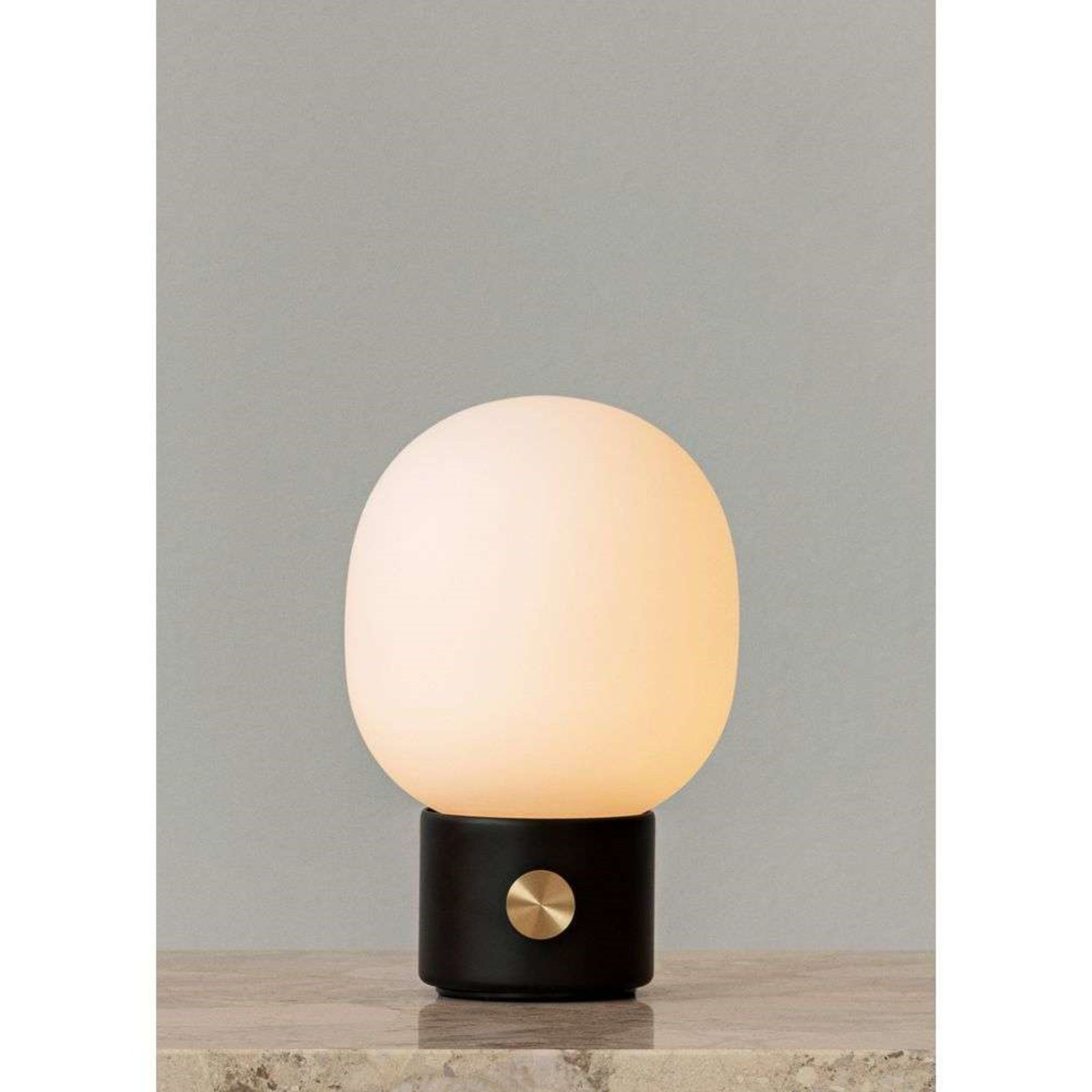 JWDA Portable Stolová Lampa Black - Audo Copenhagen