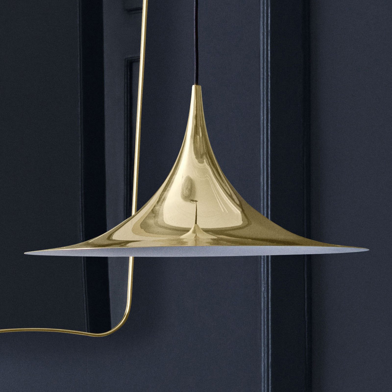 Gubi Semi hanglamp, Ø 47 cm, glanzend messing